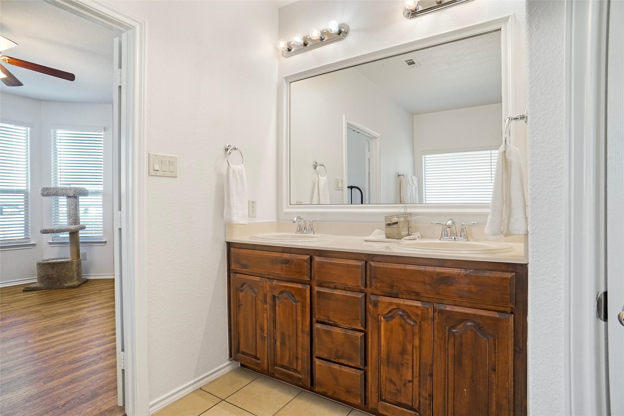 332 Branding Iron Trail