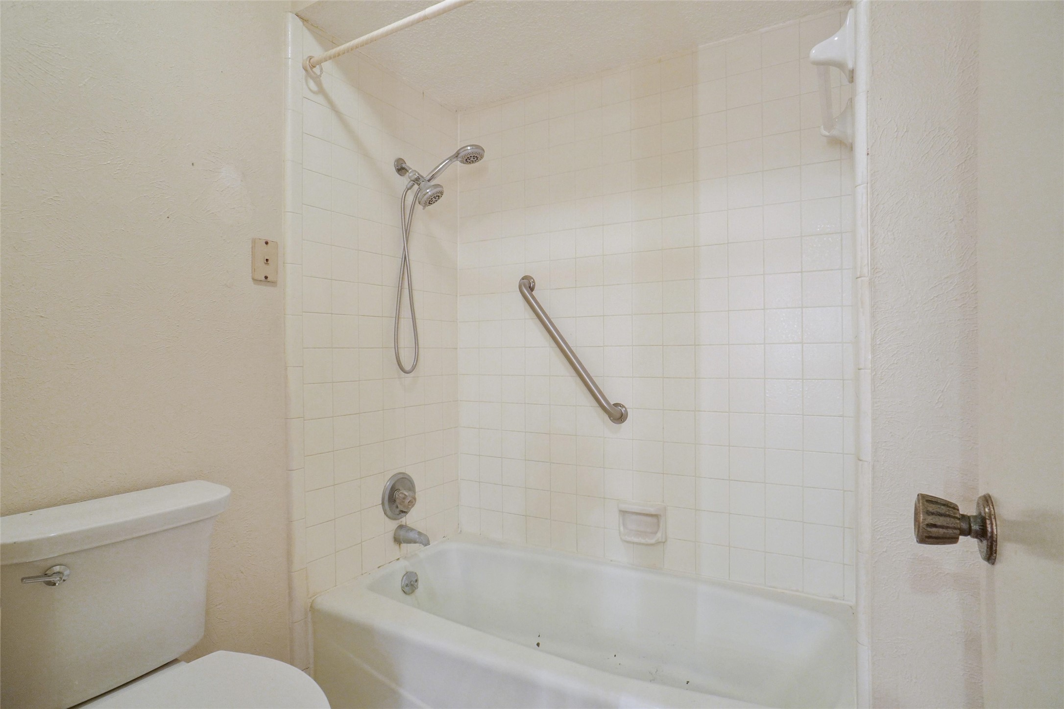 905 Shady Creek Lane