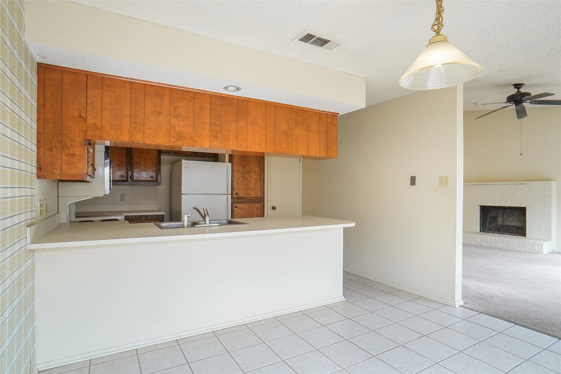 905 Shady Creek Lane