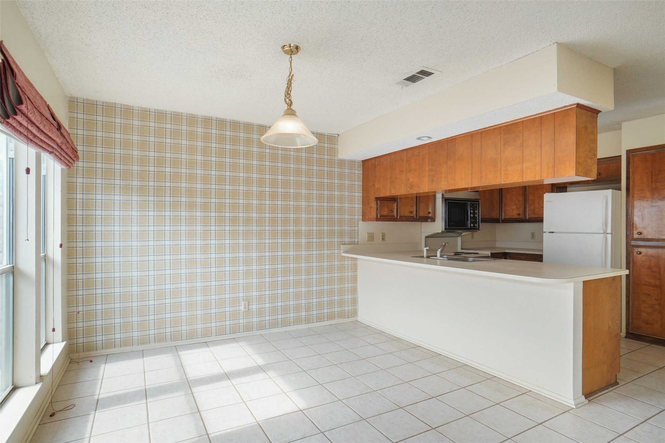 905 Shady Creek Lane