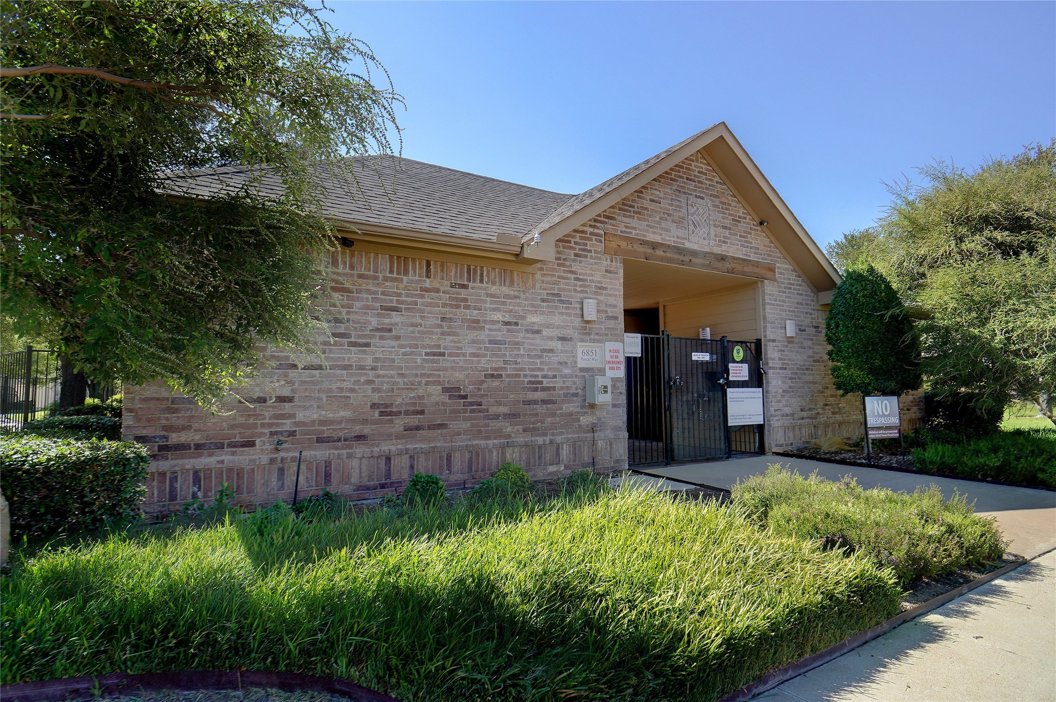 6836 Pascal Way
