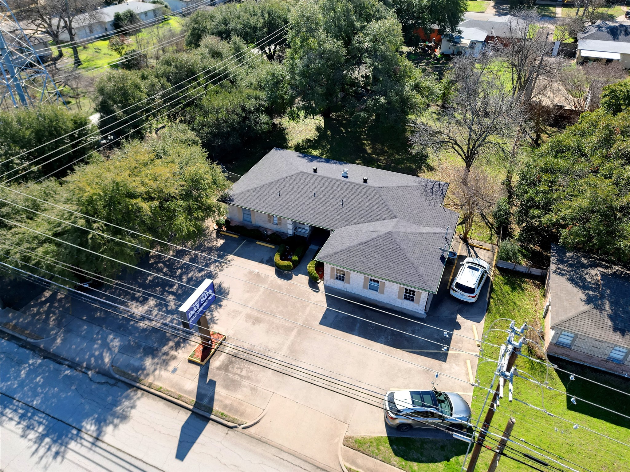 7298 Glenview Drive