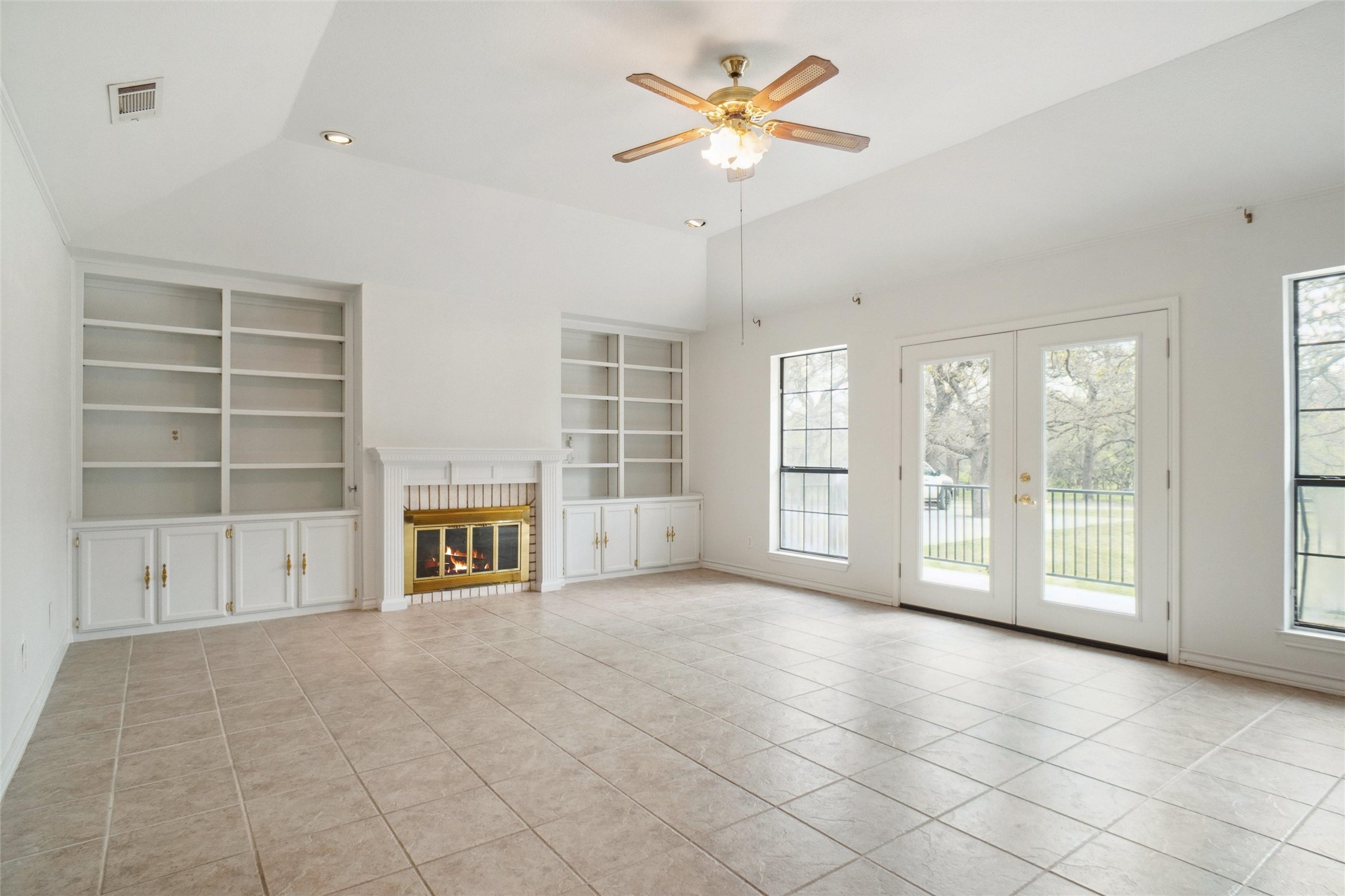 169 Private Road 4611