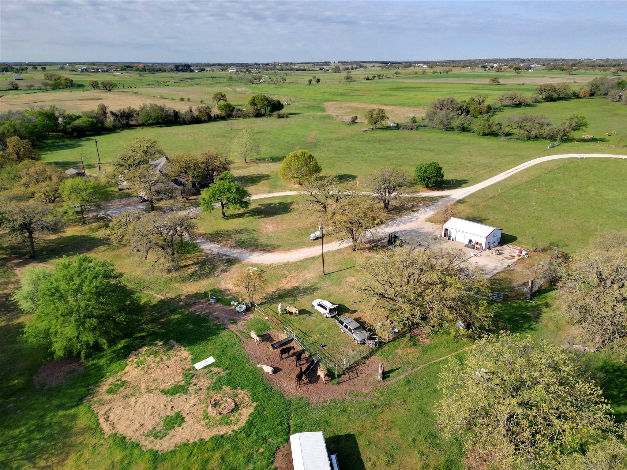 169 Private Road 4611