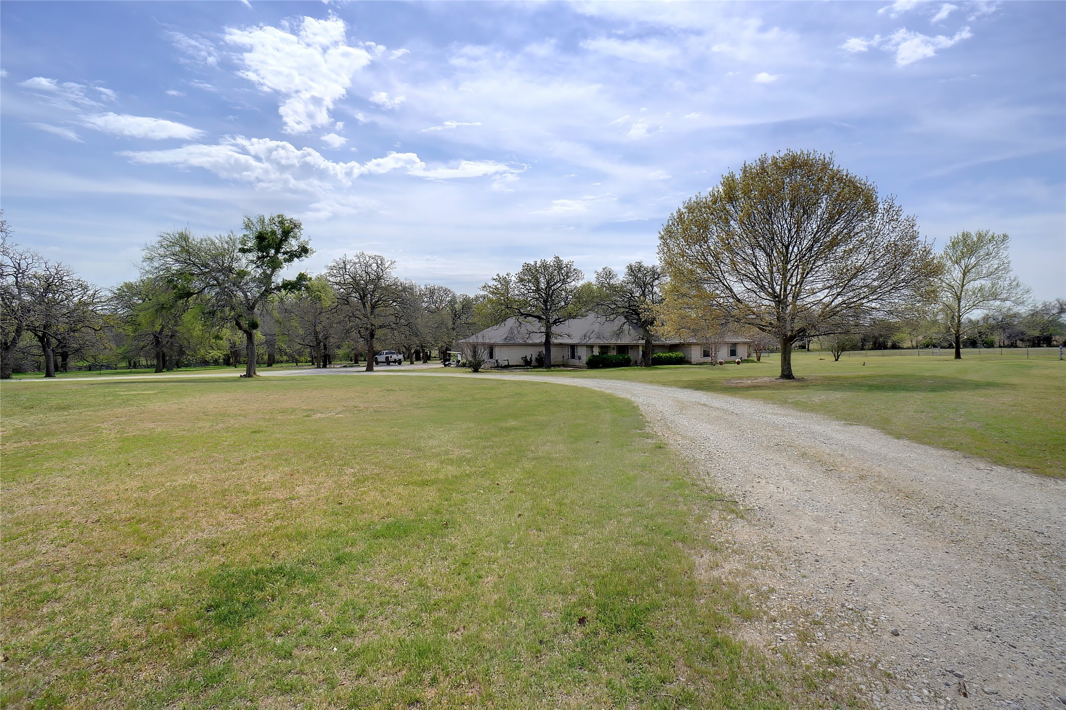 169 Private Road 4611