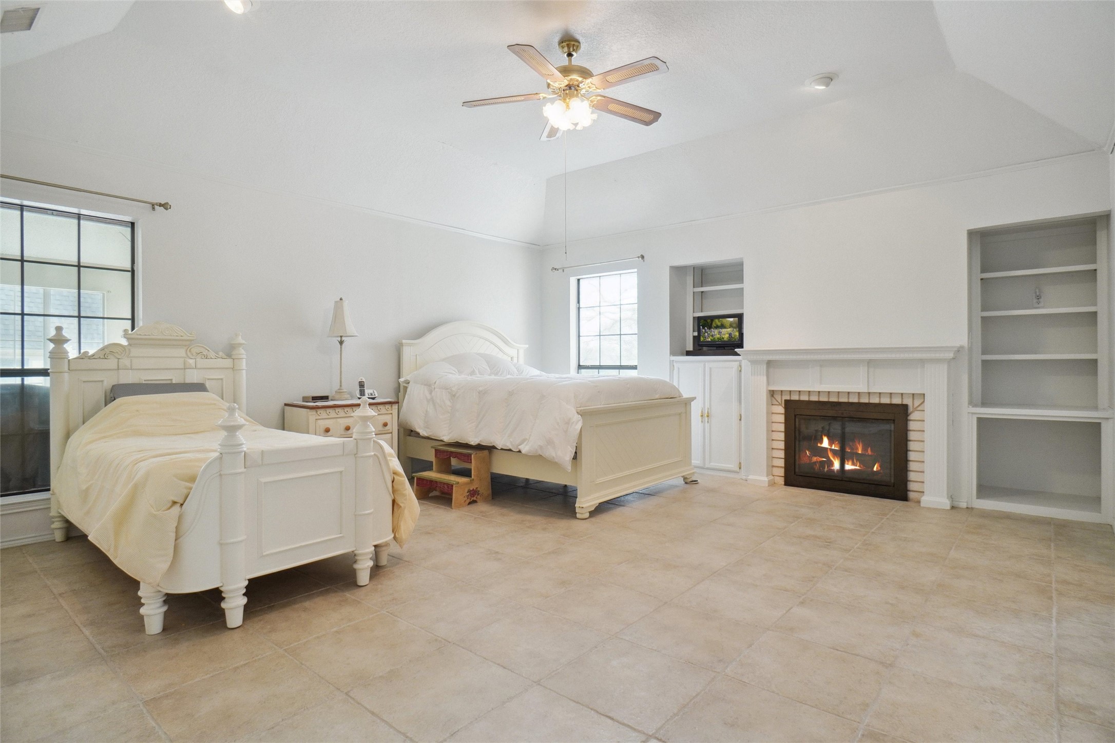 169 Private Road 4611