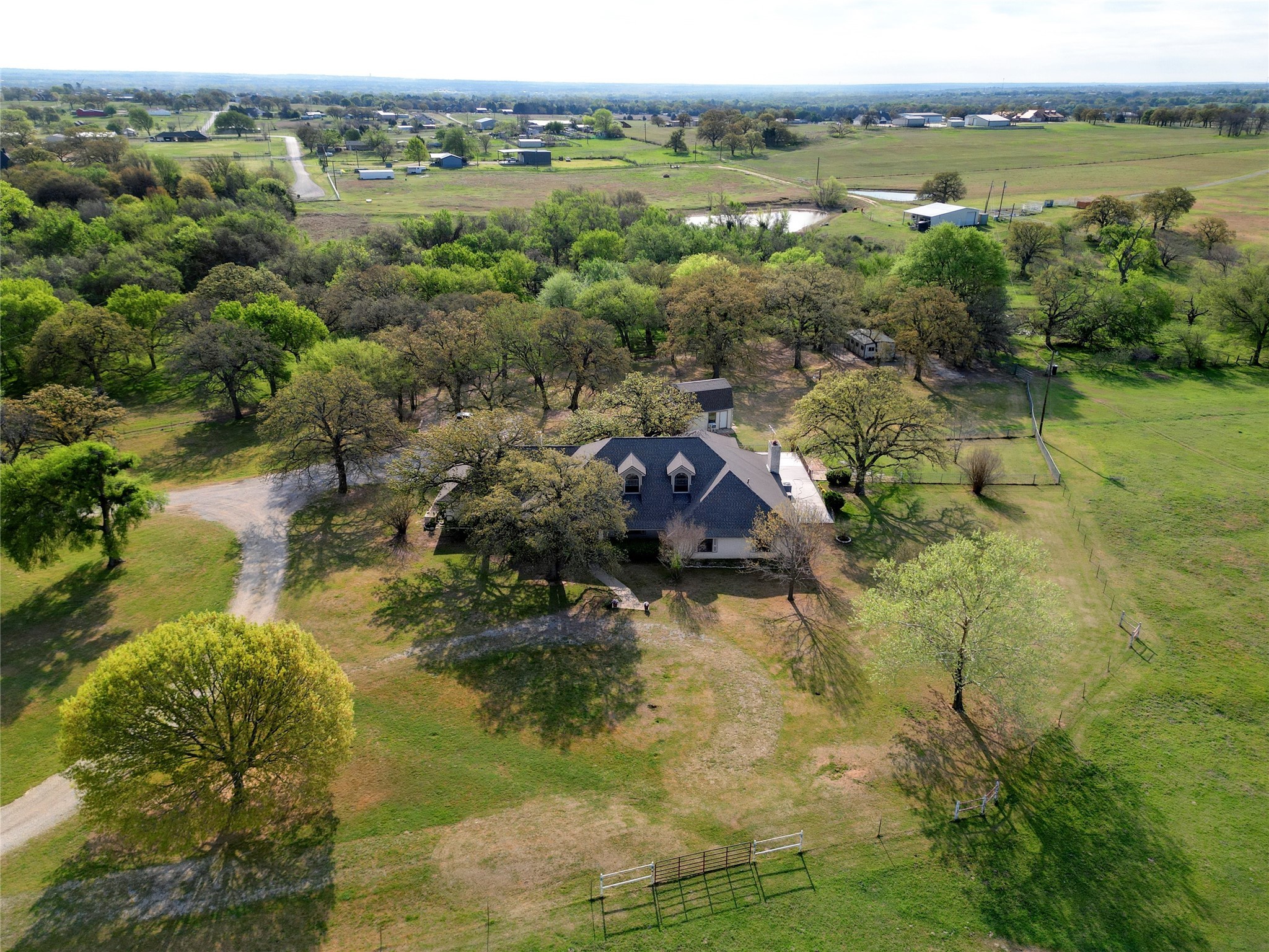 169 Private Road 4611