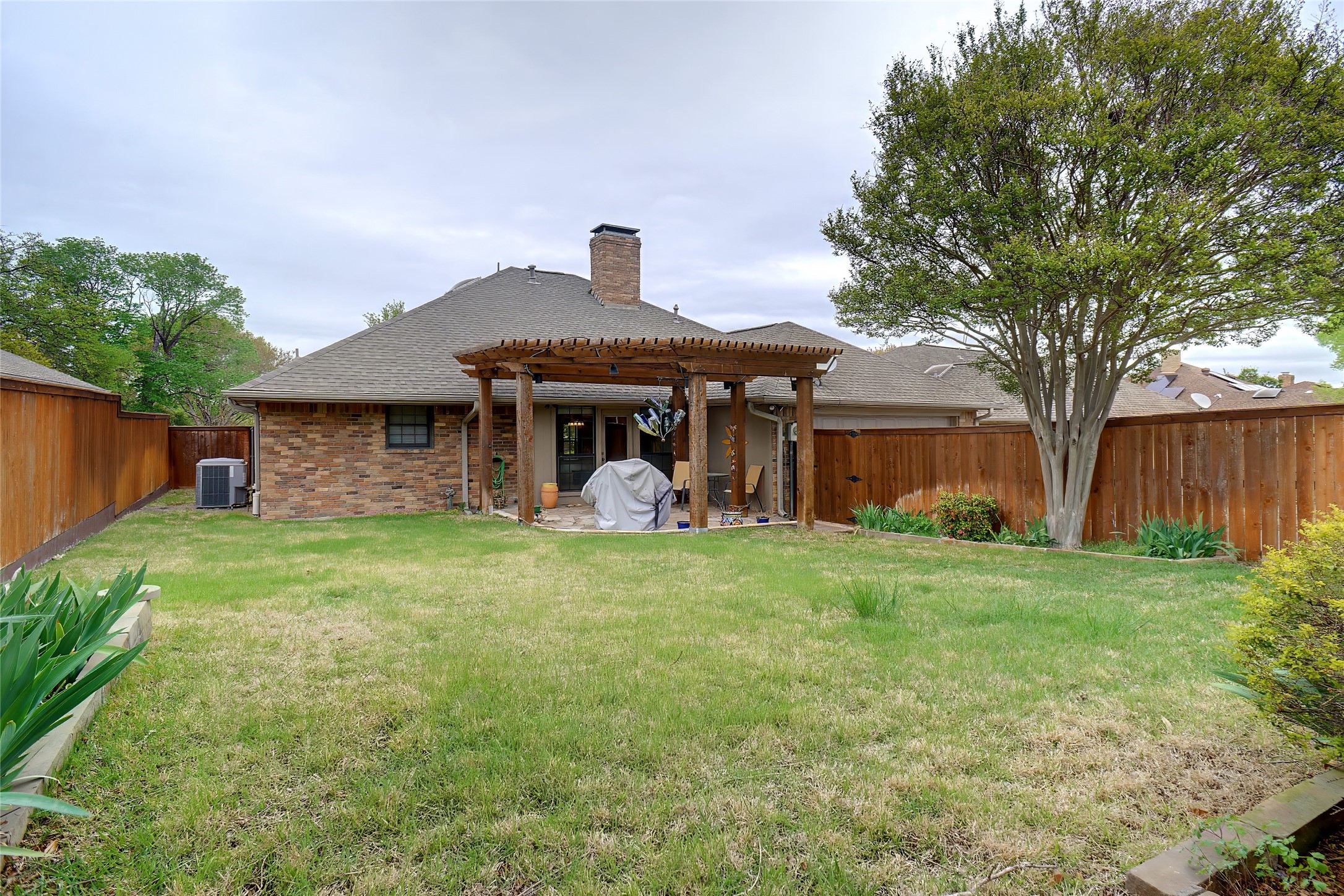 1502 Sunnyslope Drive