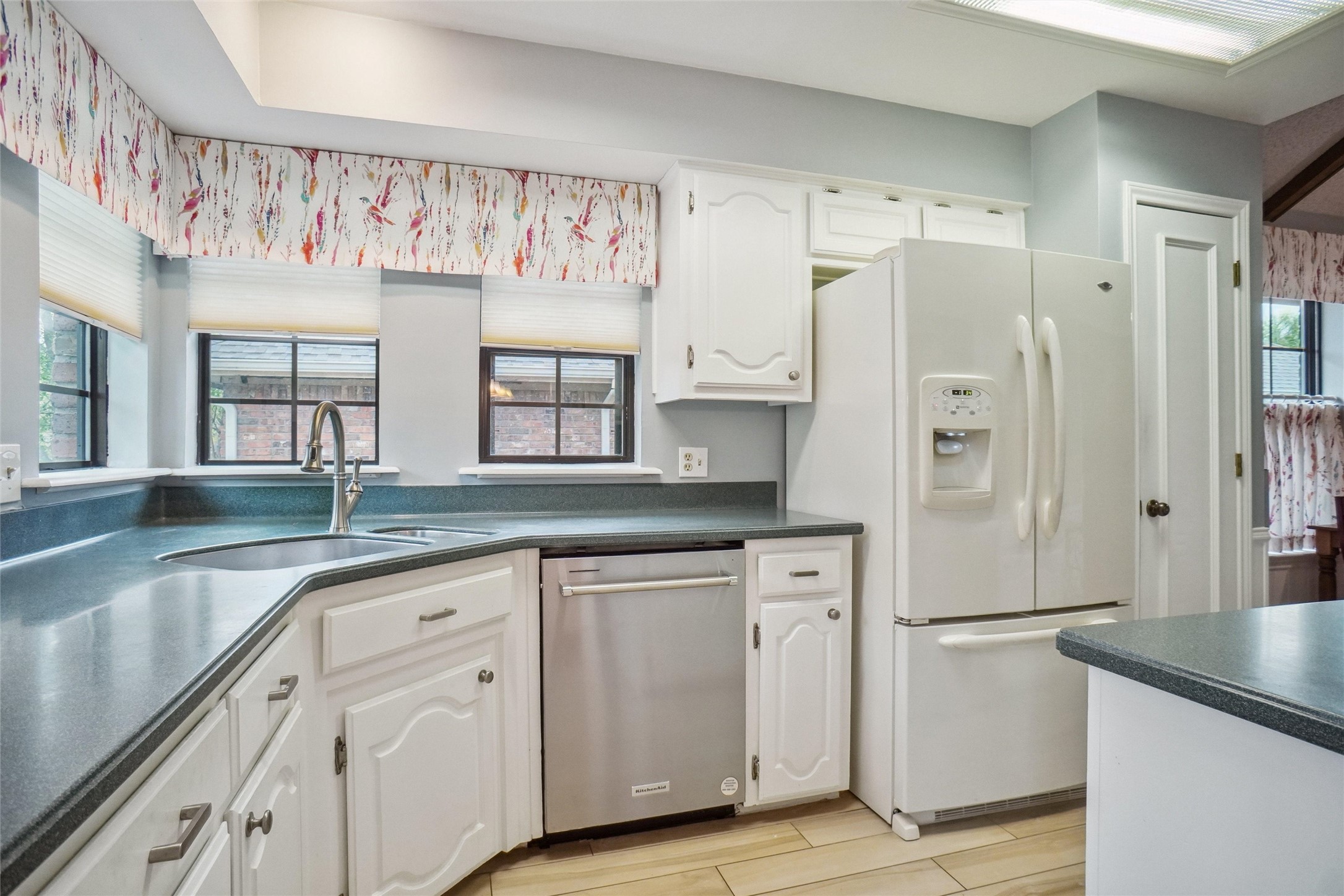 1502 Sunnyslope Drive