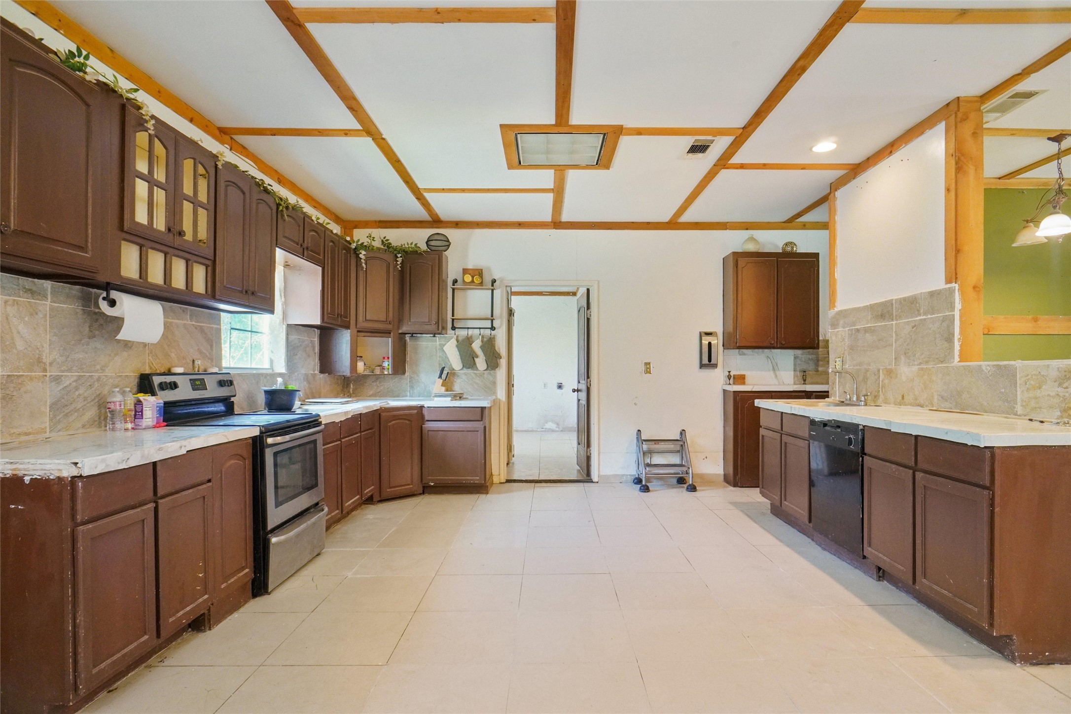 4916 Gooseberry Trail
