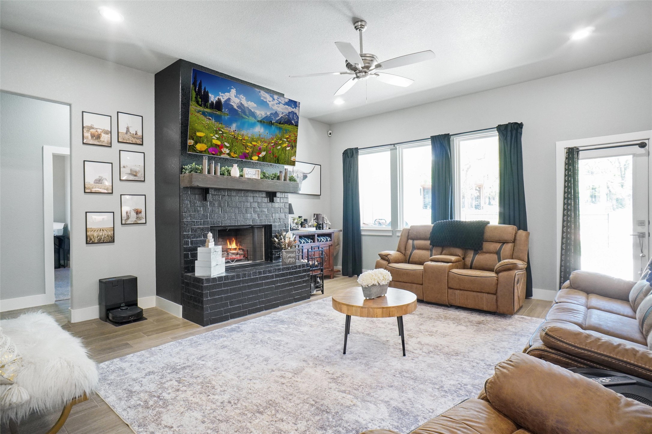 212 Zebrastone Way