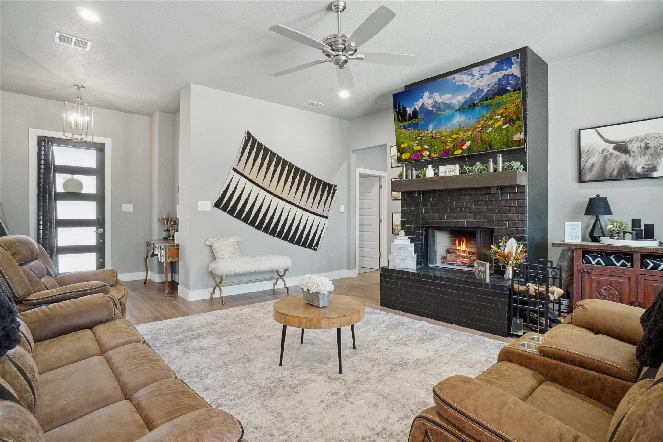212 Zebrastone Way