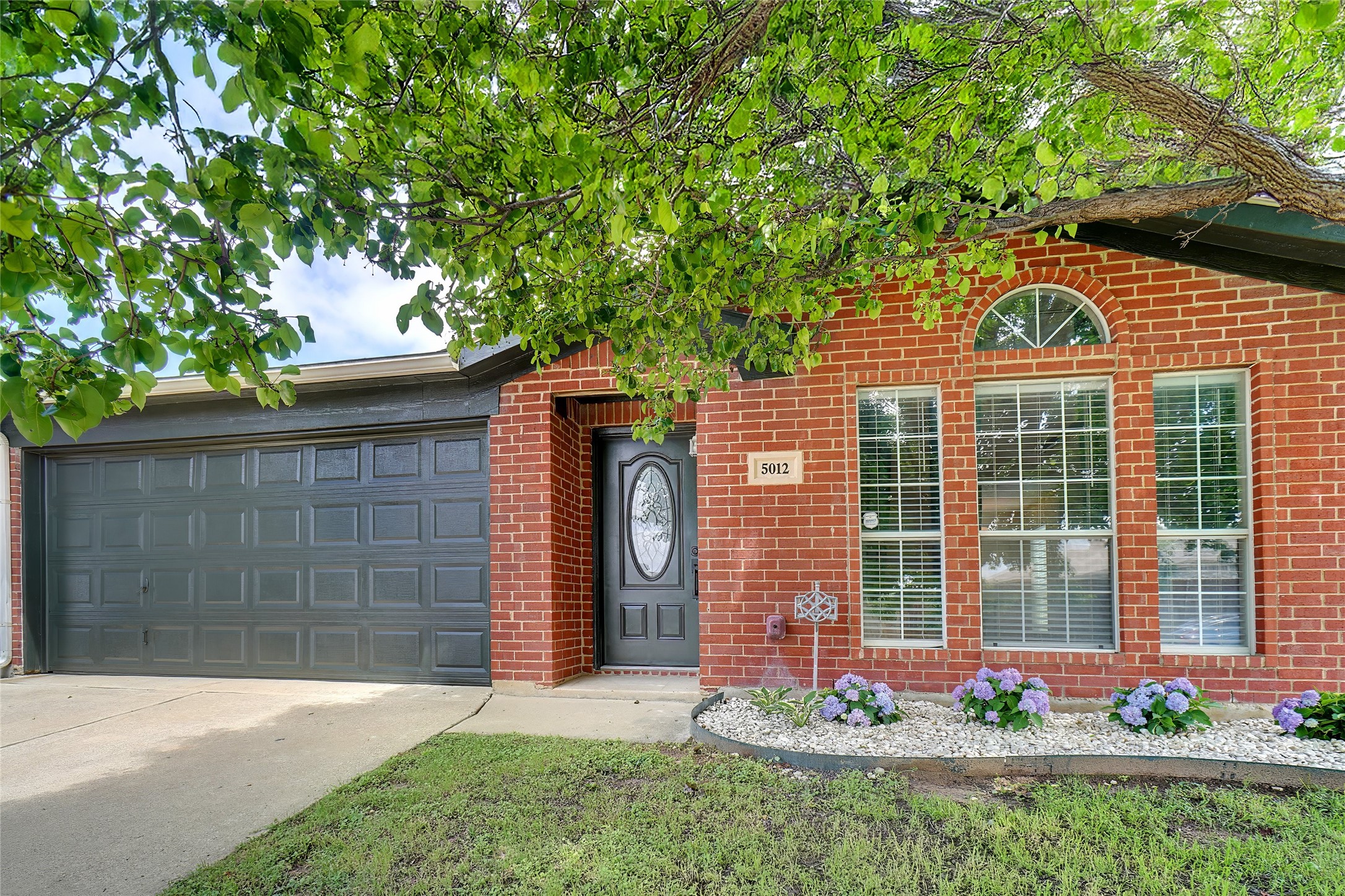 5012 Marina Del Road