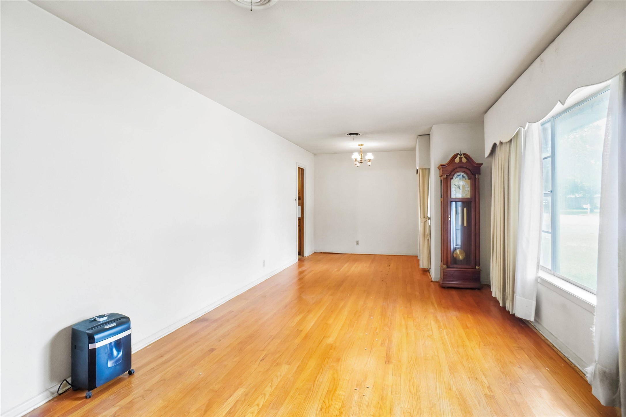 520 Circleview Drive S