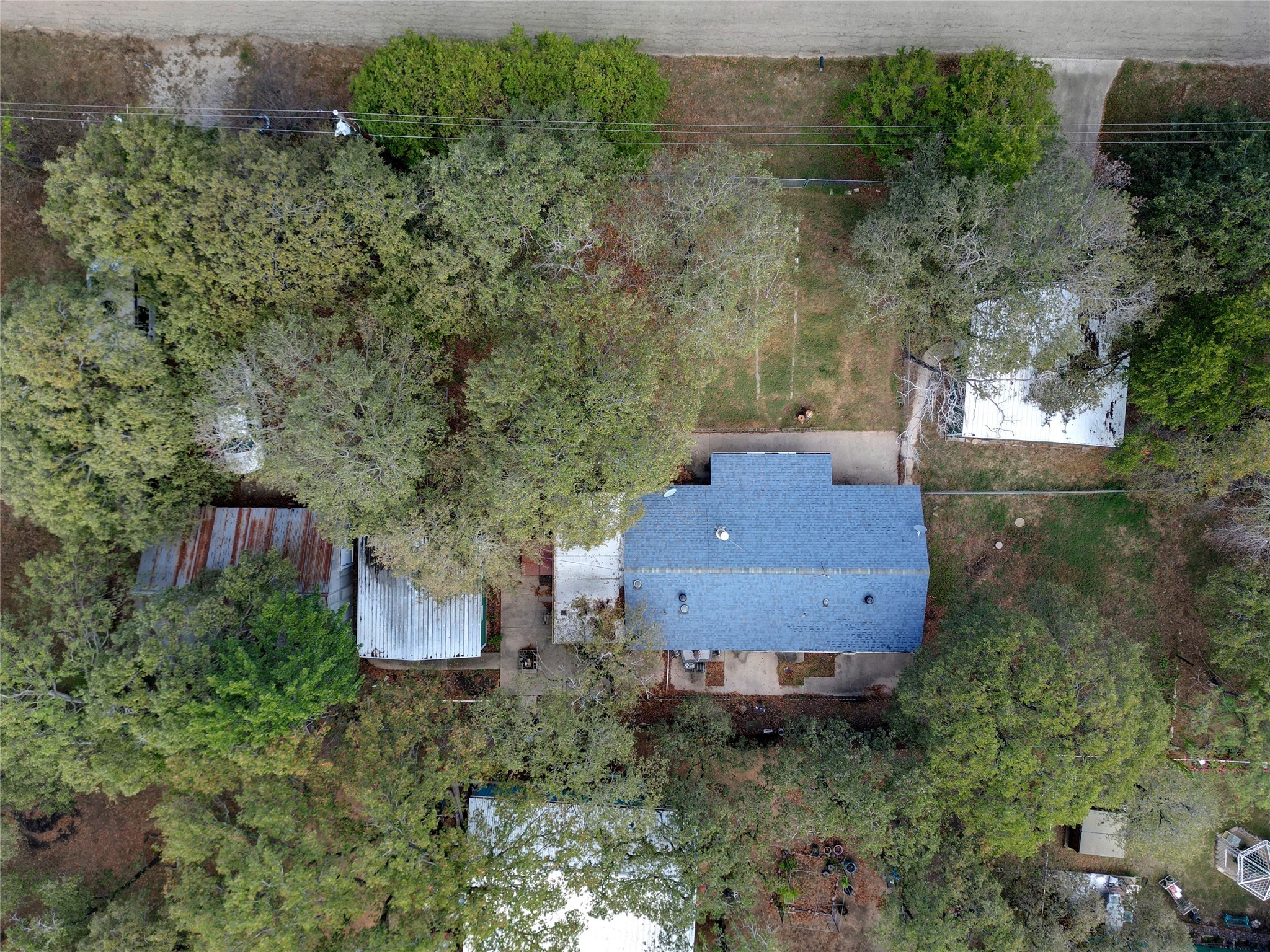 1060 Forest Oaks Street