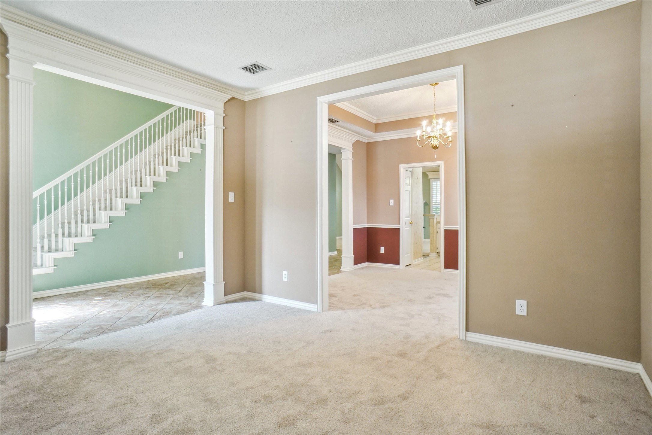 448 Shade Tree Circle