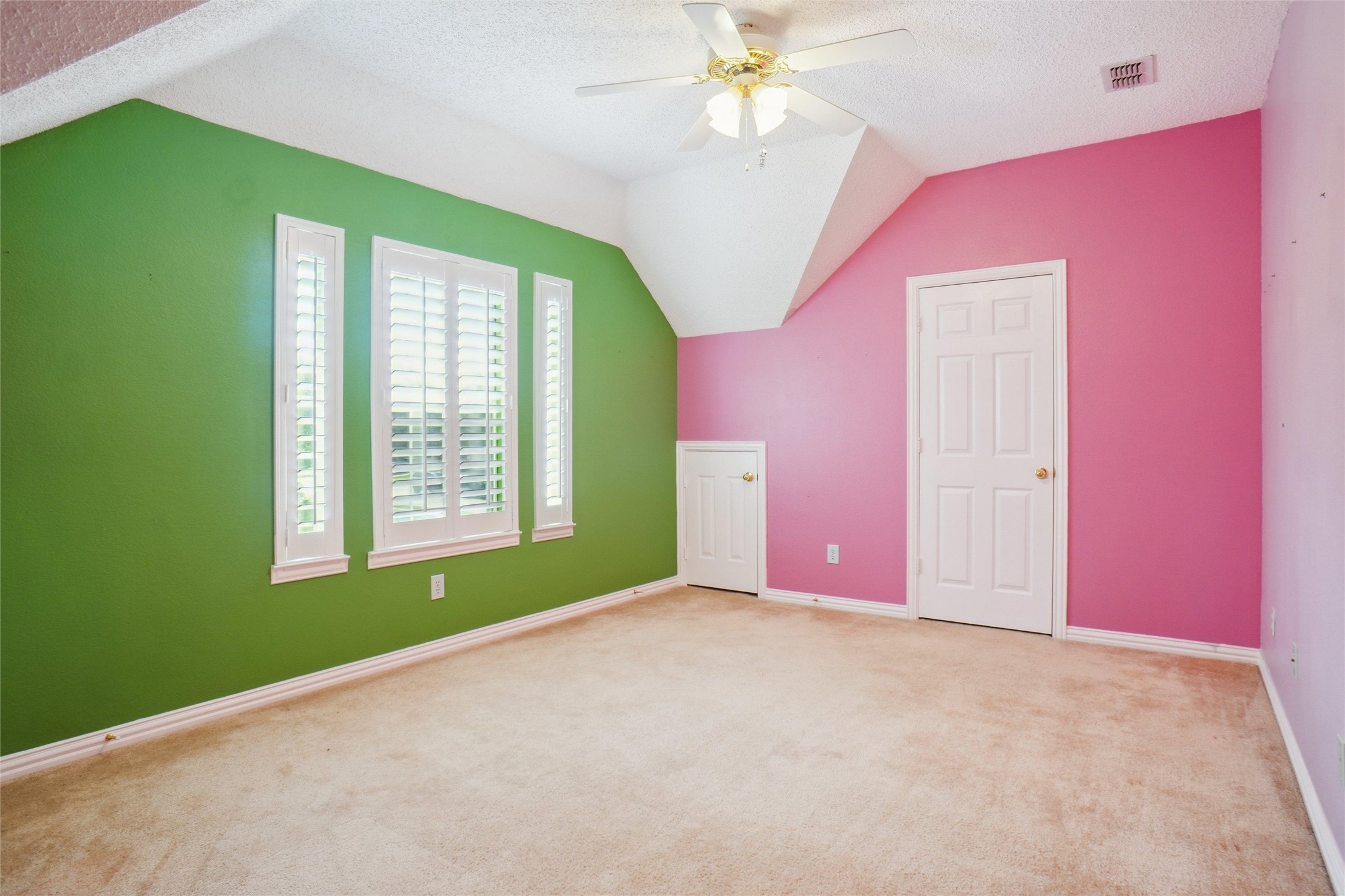 448 Shade Tree Circle