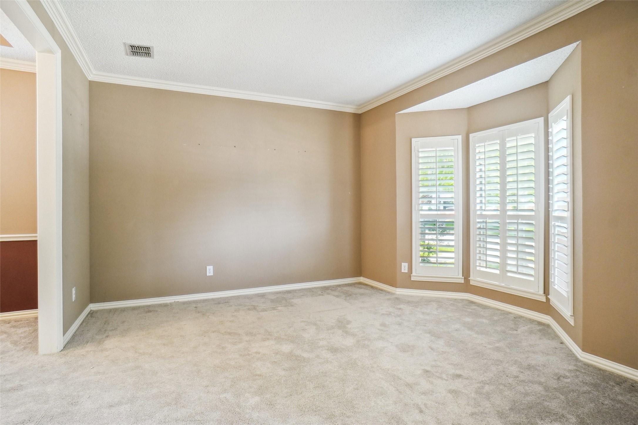 448 Shade Tree Circle