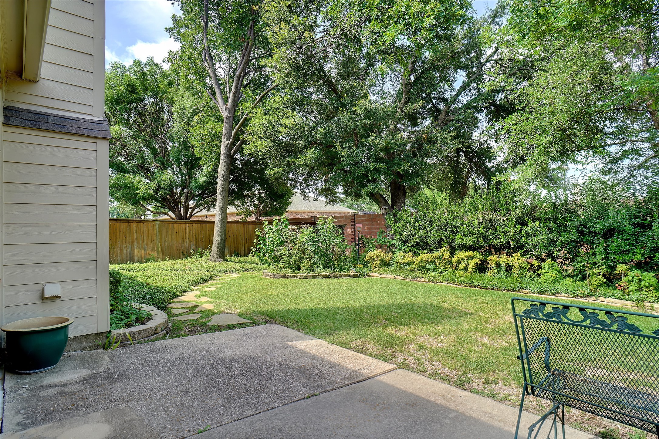 448 Shade Tree Circle