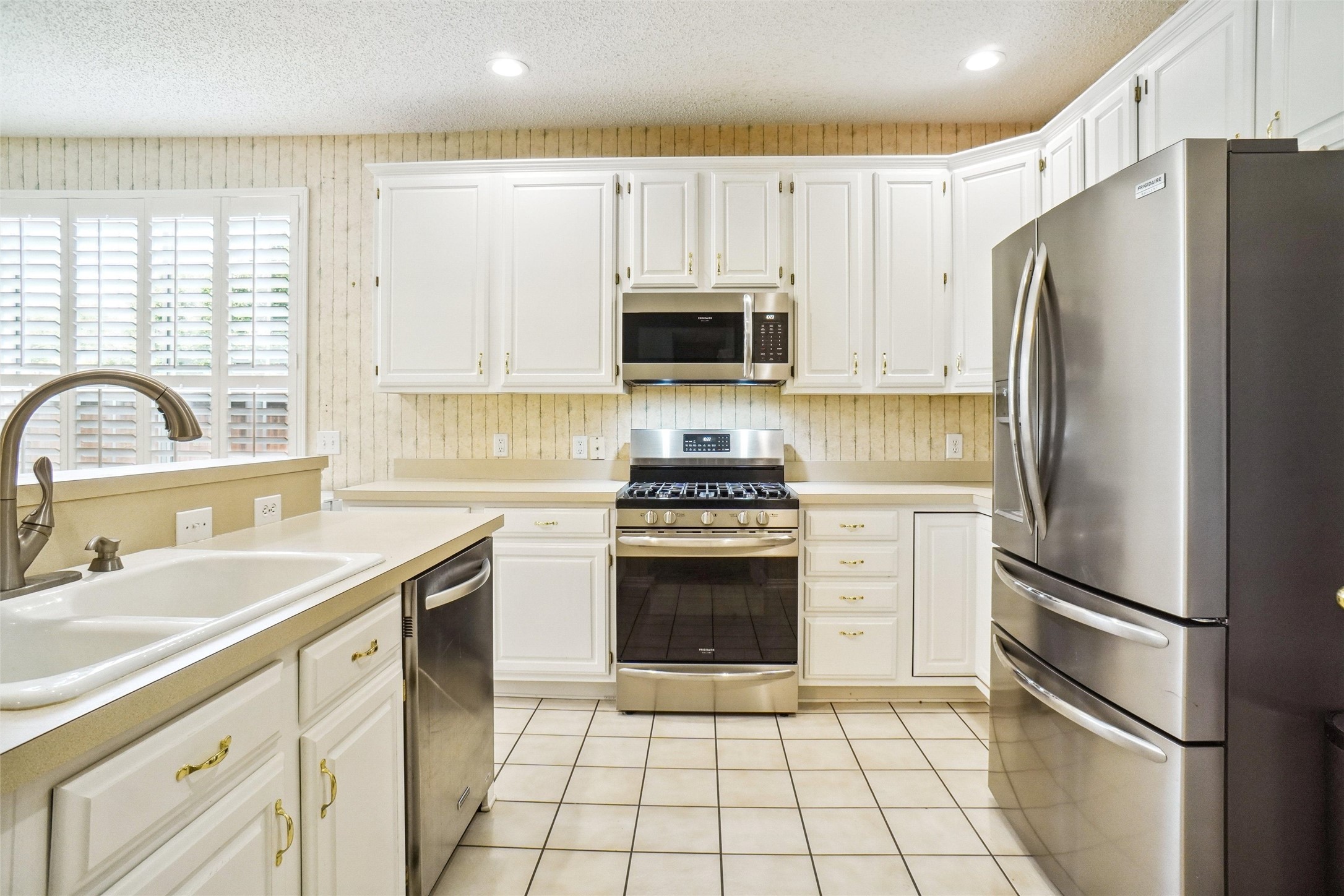 448 Shade Tree Circle