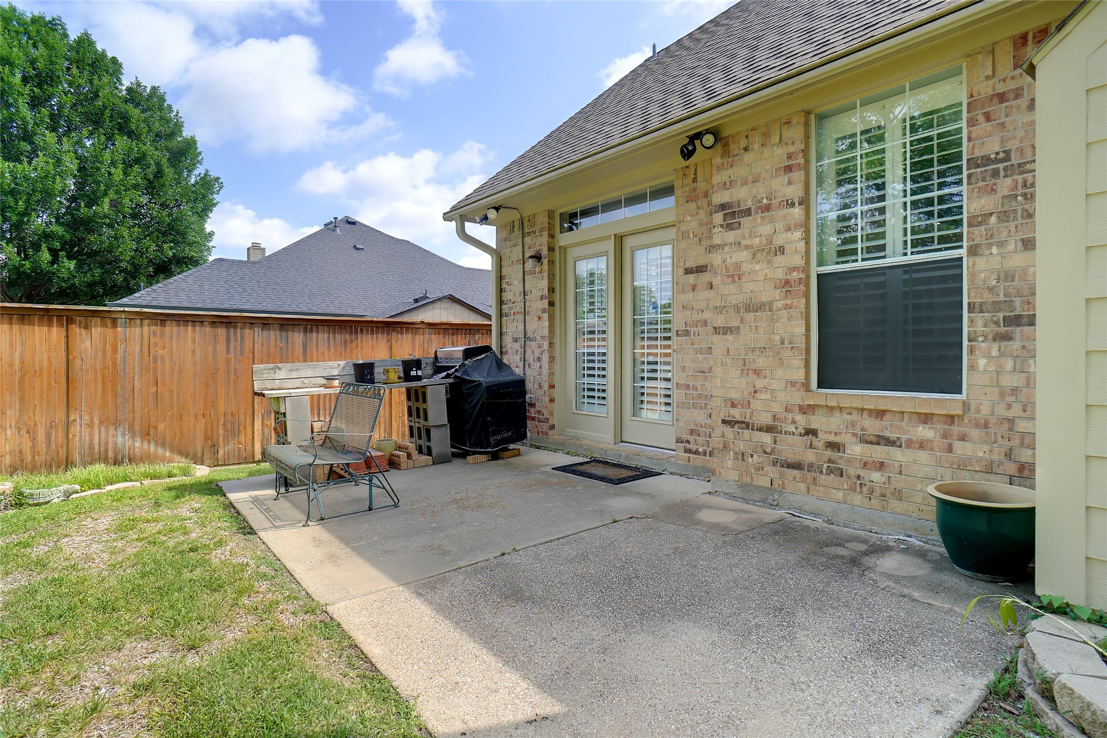 448 Shade Tree Circle