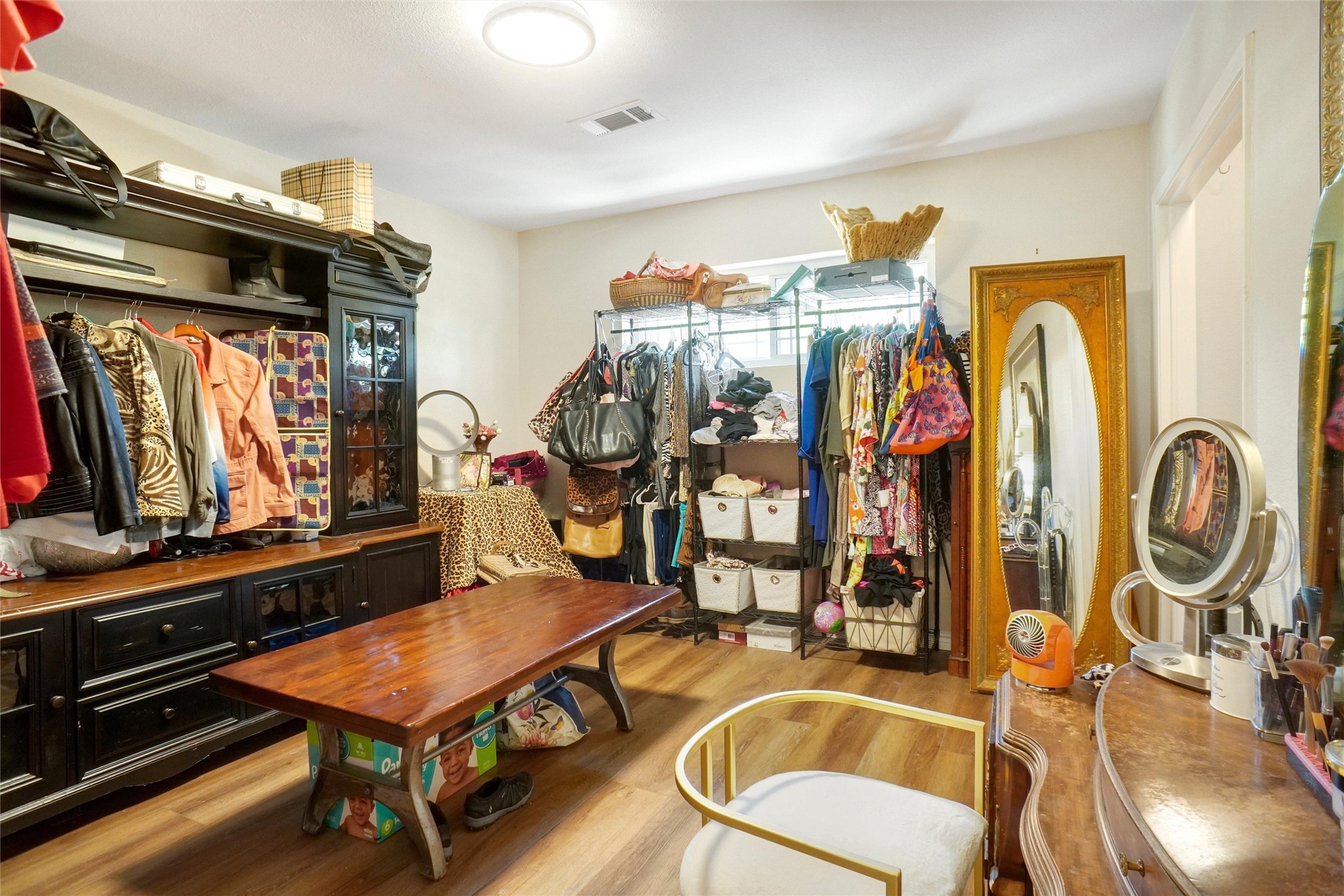 110 Vanshire Road W