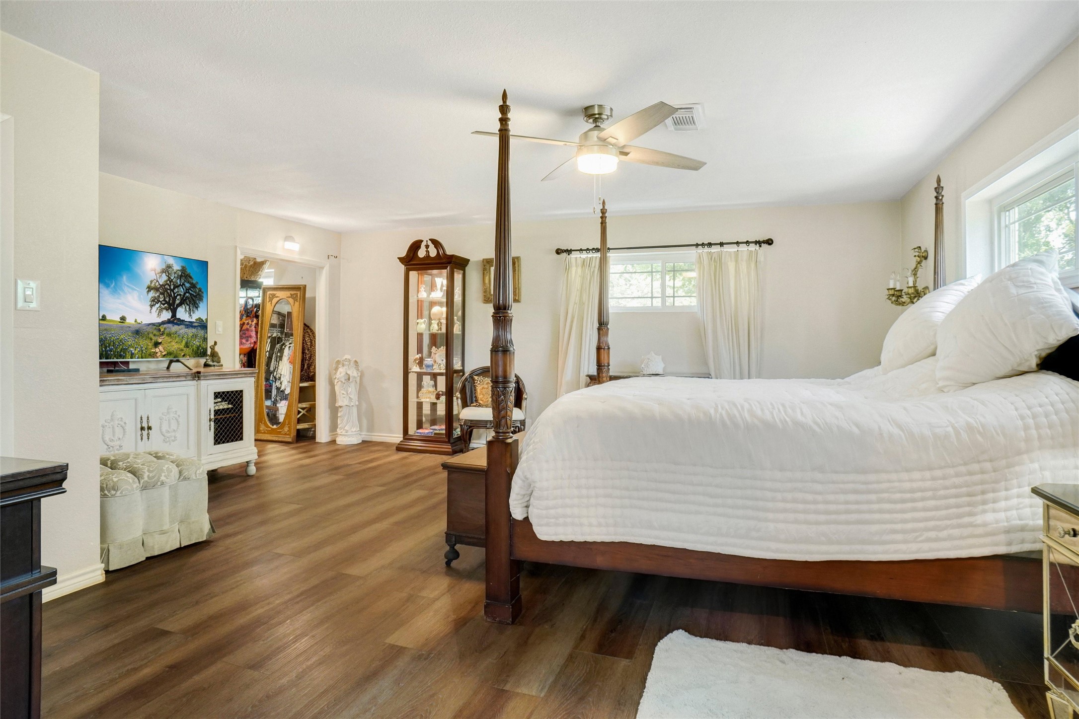 110 Vanshire Road W