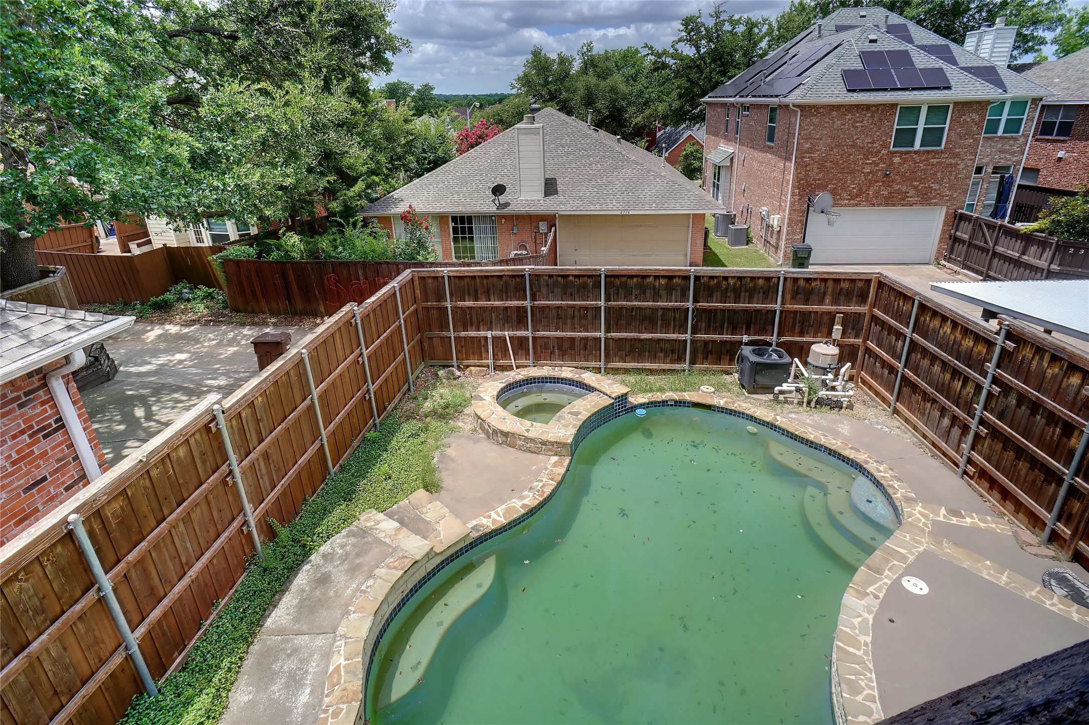 2337 San Gabriel Drive