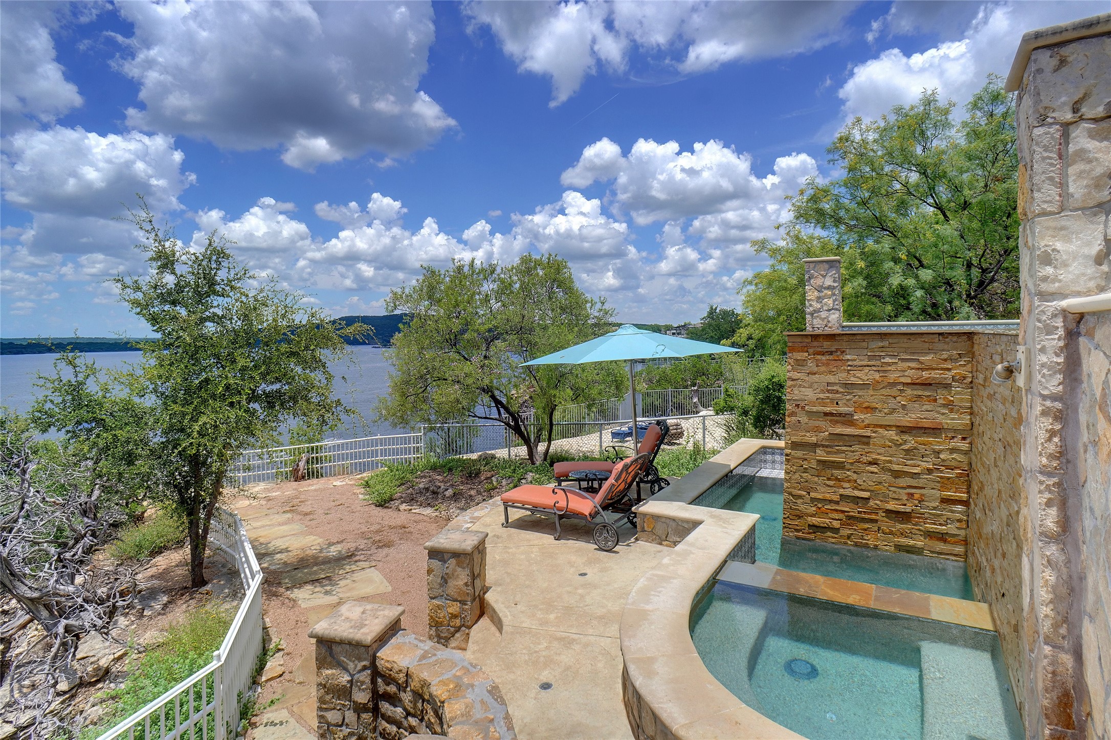 1003 Mesquite Ridge