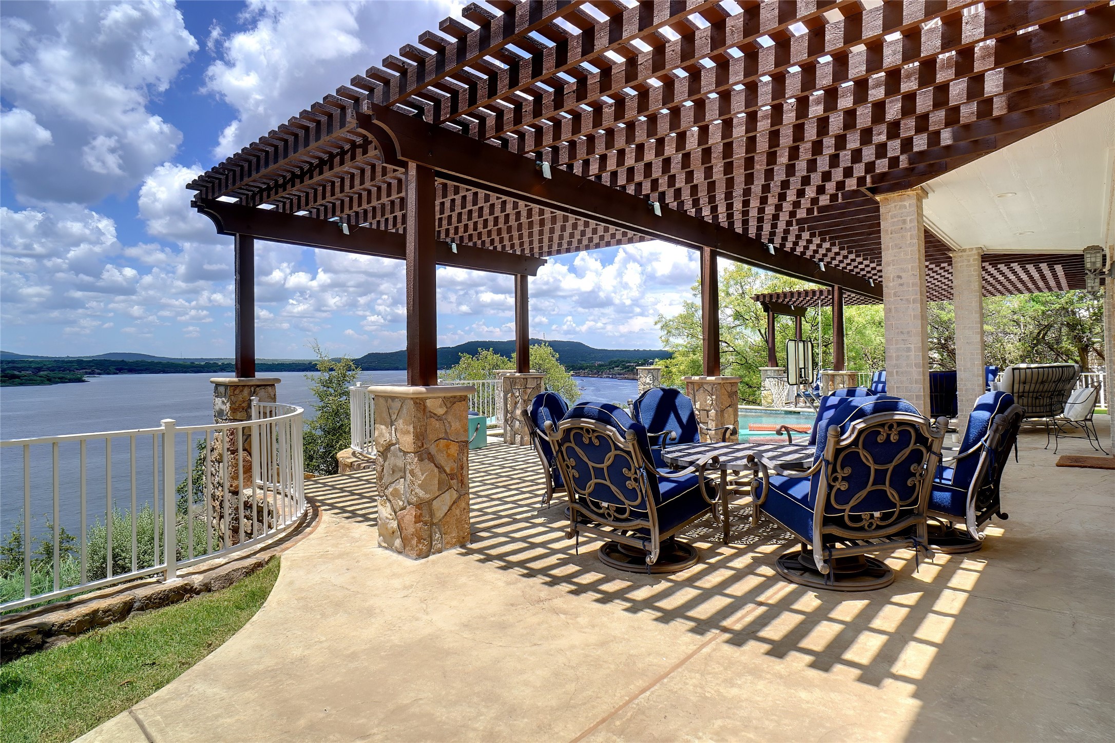 1003 Mesquite Ridge