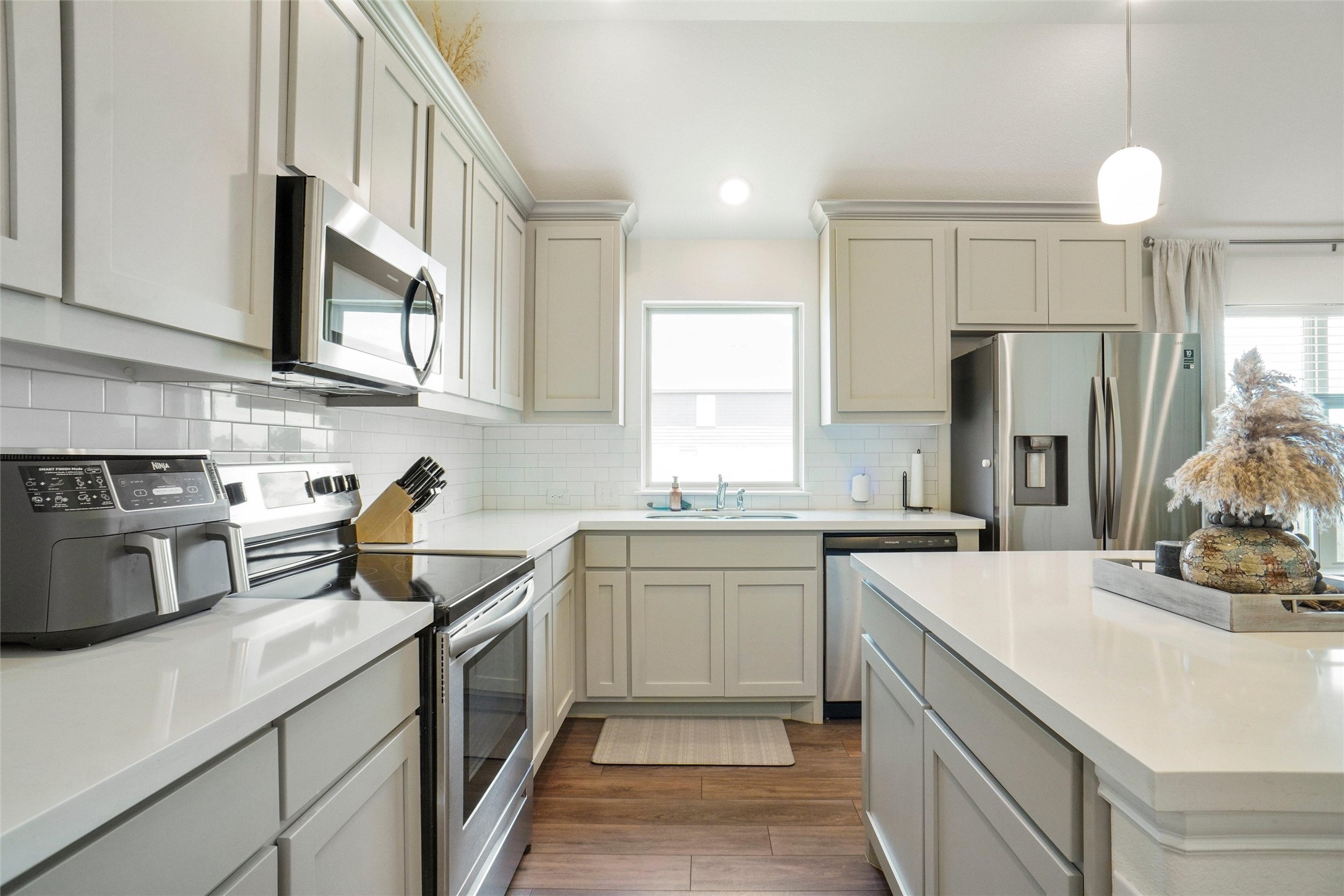 12645 Viewpoint Lane