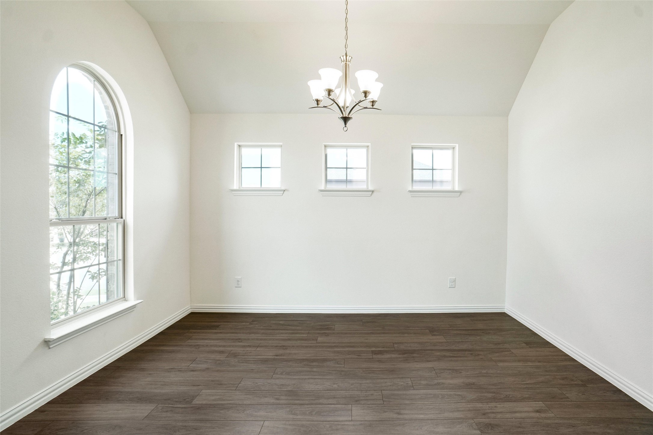 12645 Viewpoint Lane