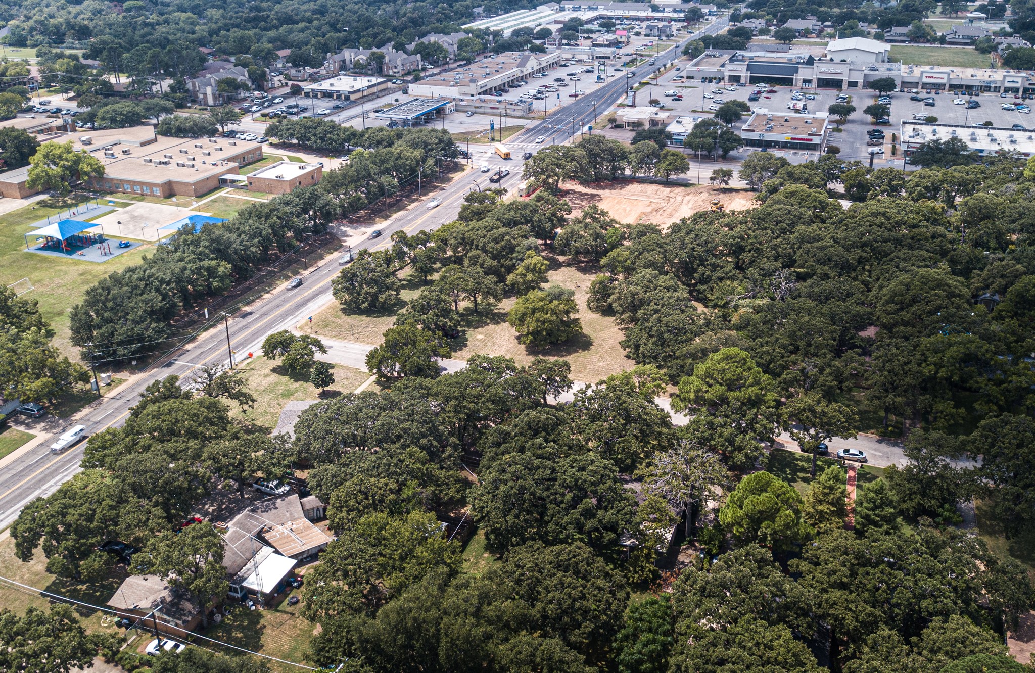 1525 W Randol Mill Road