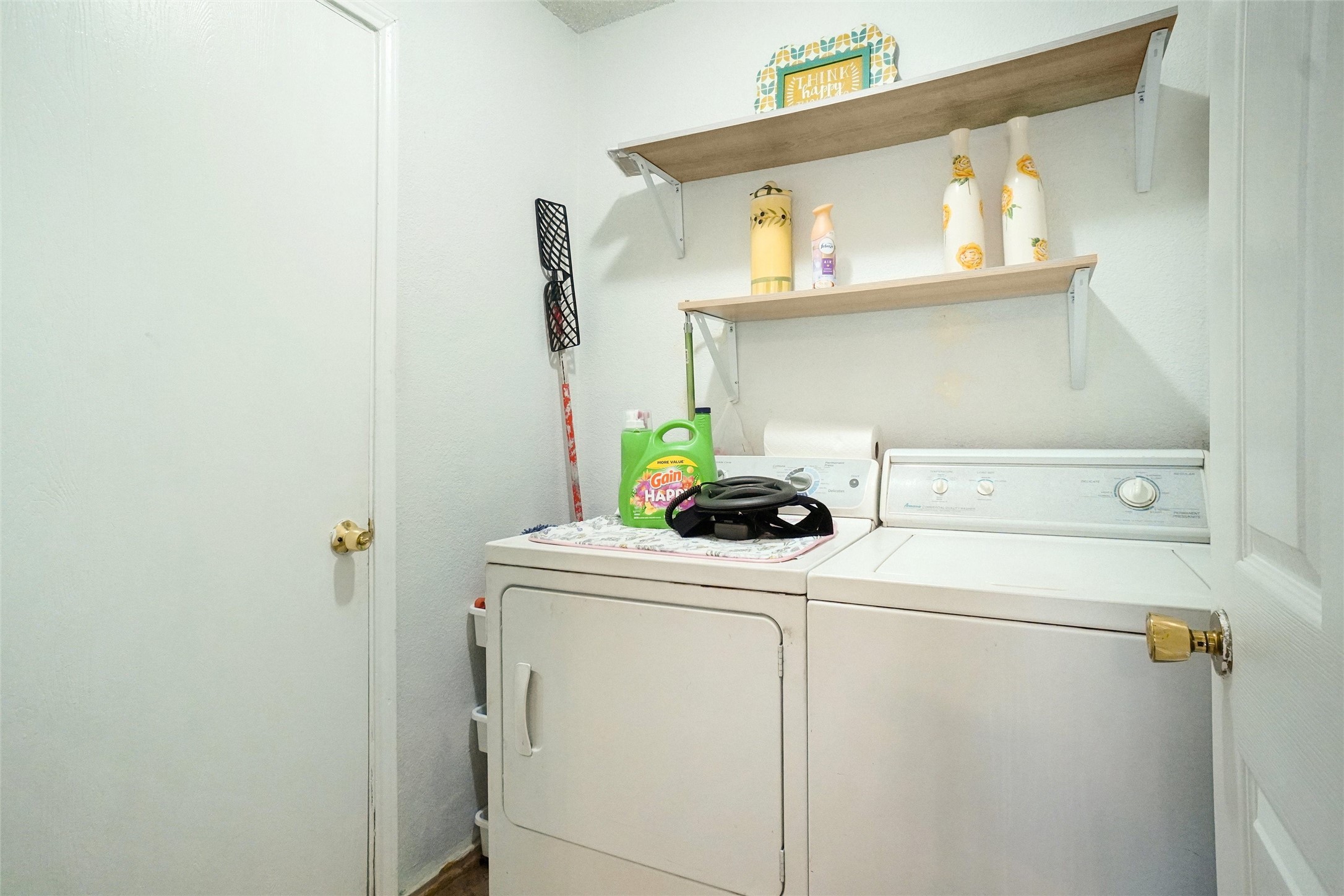 1900 Cedar Tree Drive