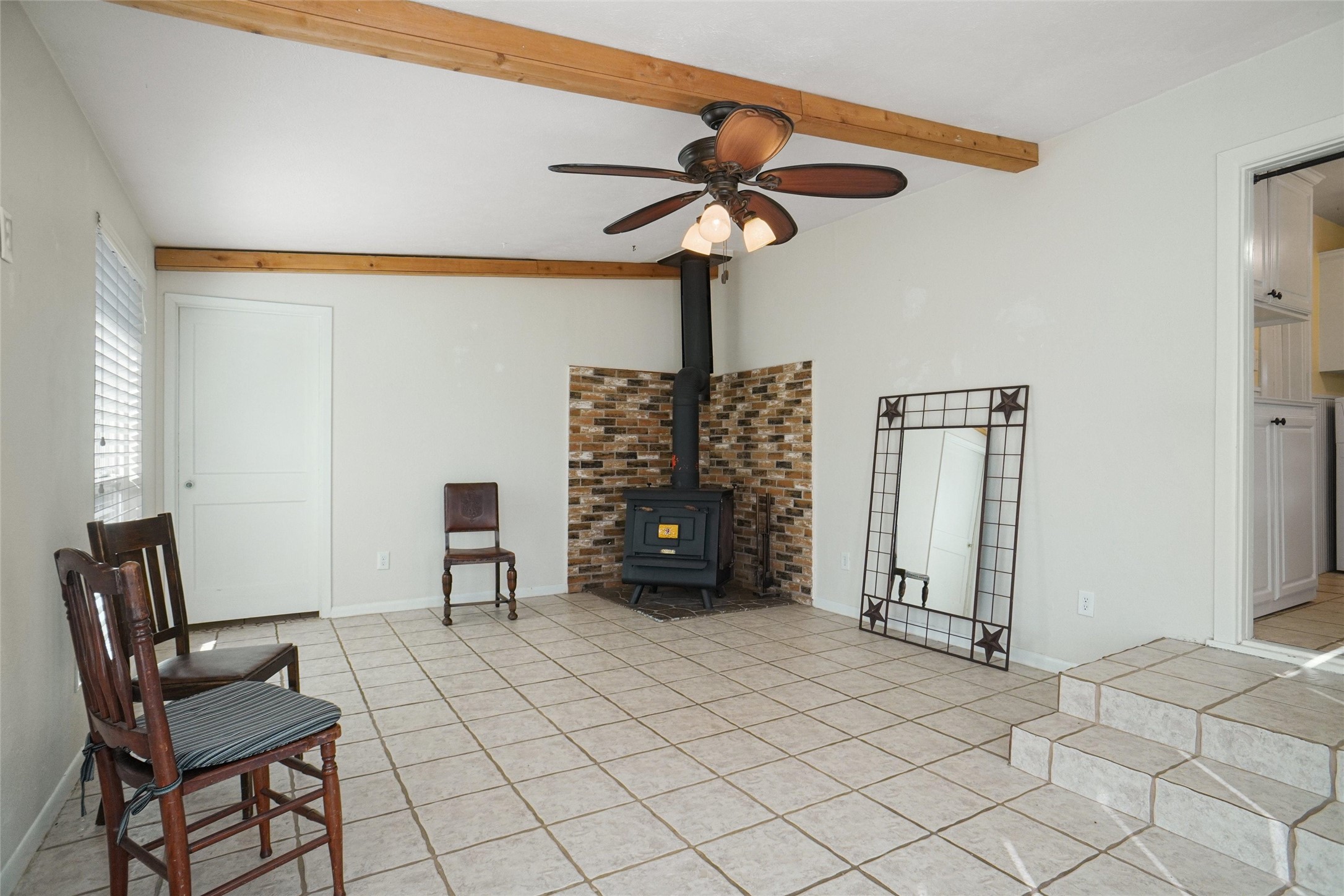 770 Carlisle Drive