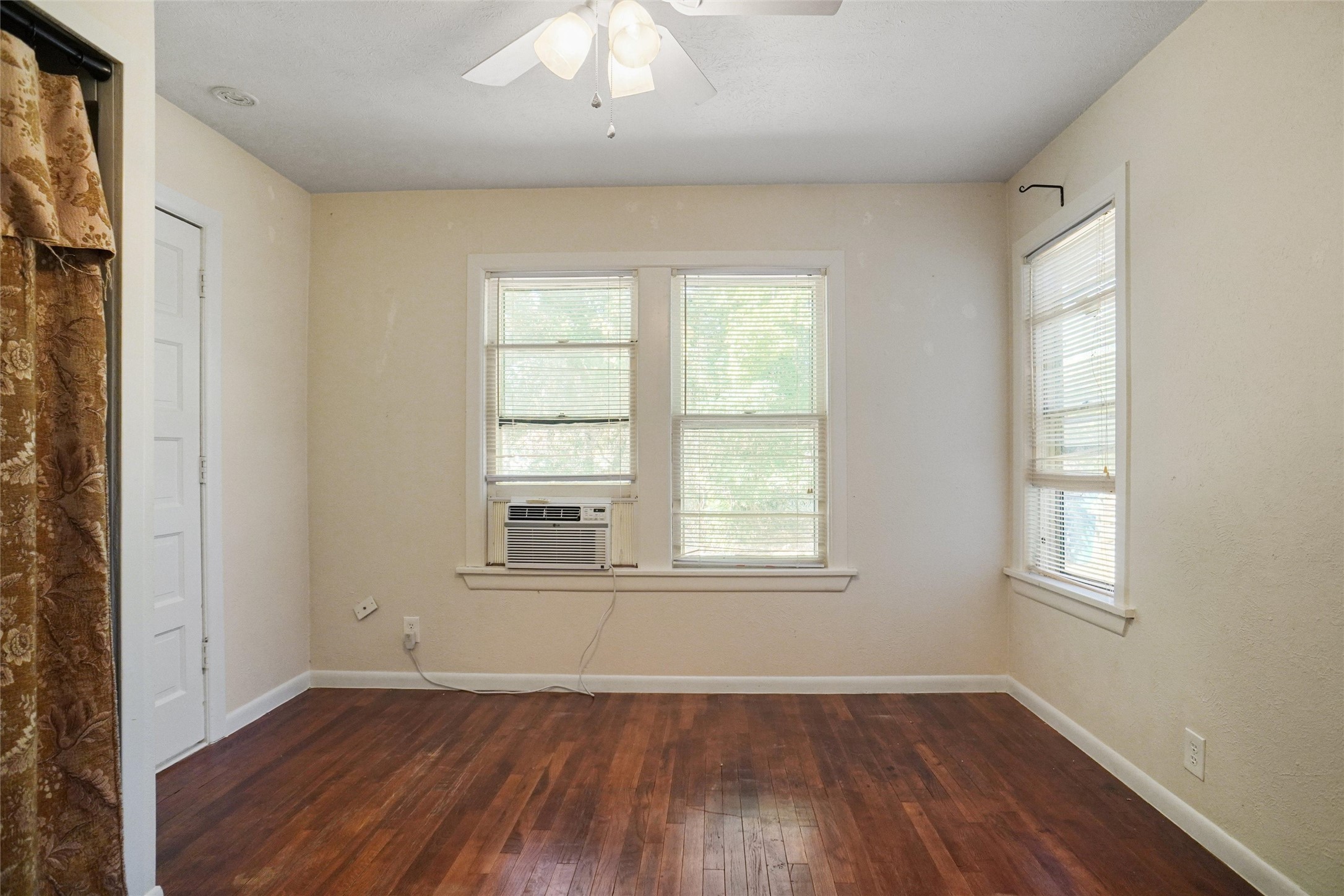 770 Carlisle Drive