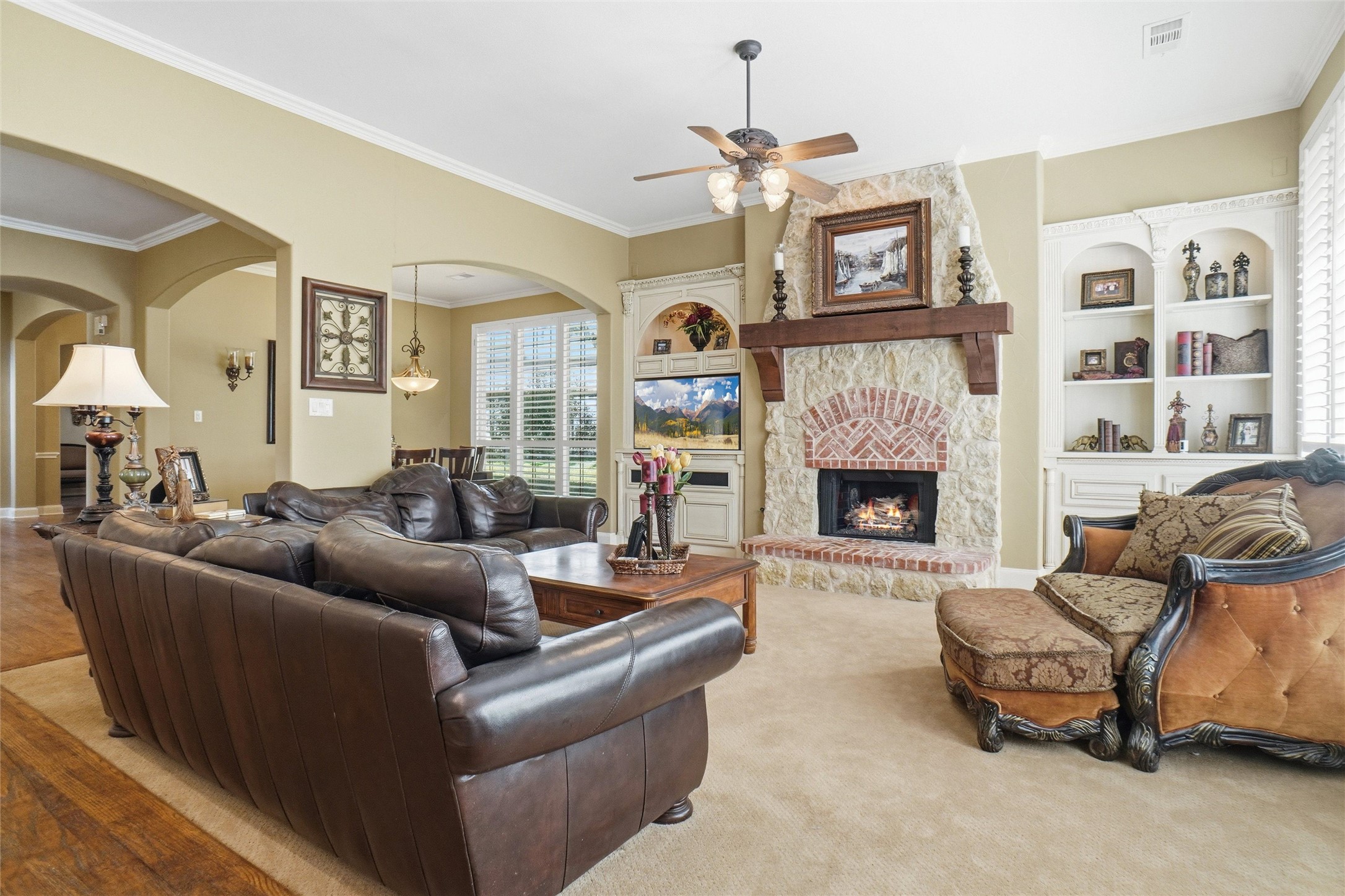 2100 Cedar Ridge Court