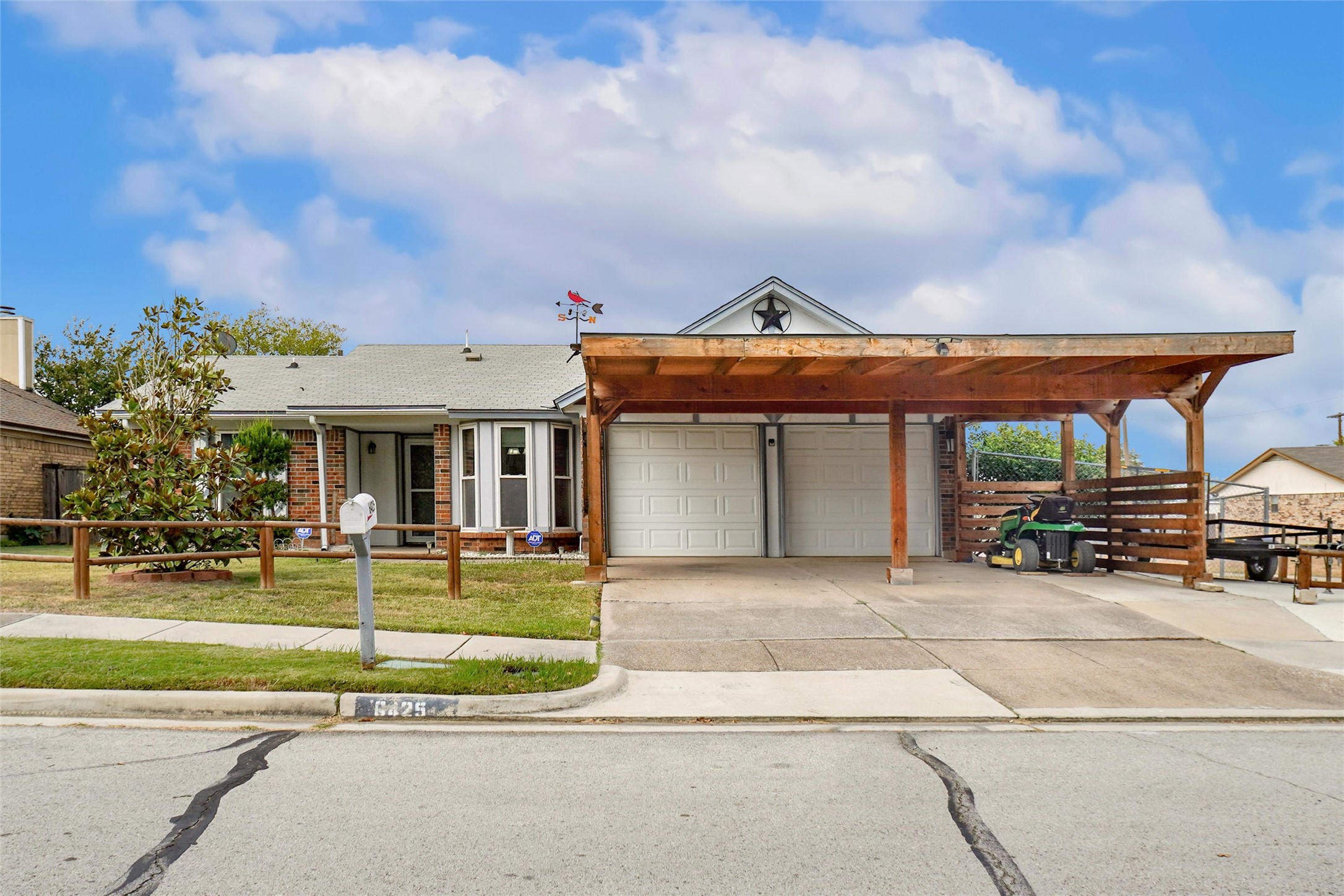 6425 Greenfield Court