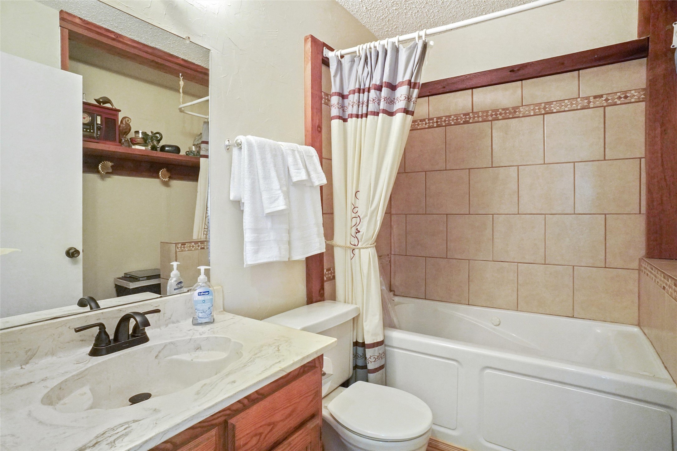 6425 Greenfield Court