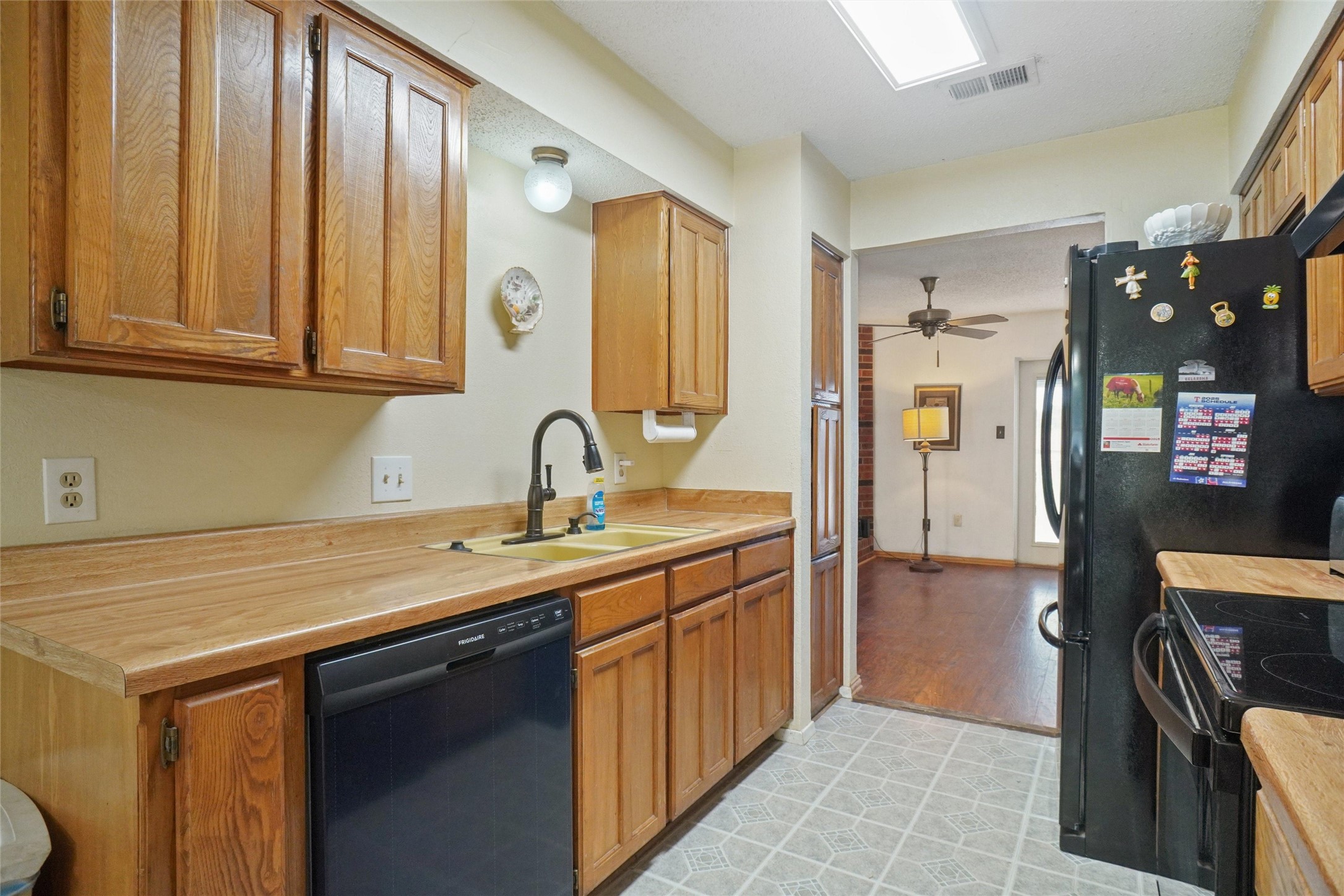 6425 Greenfield Court