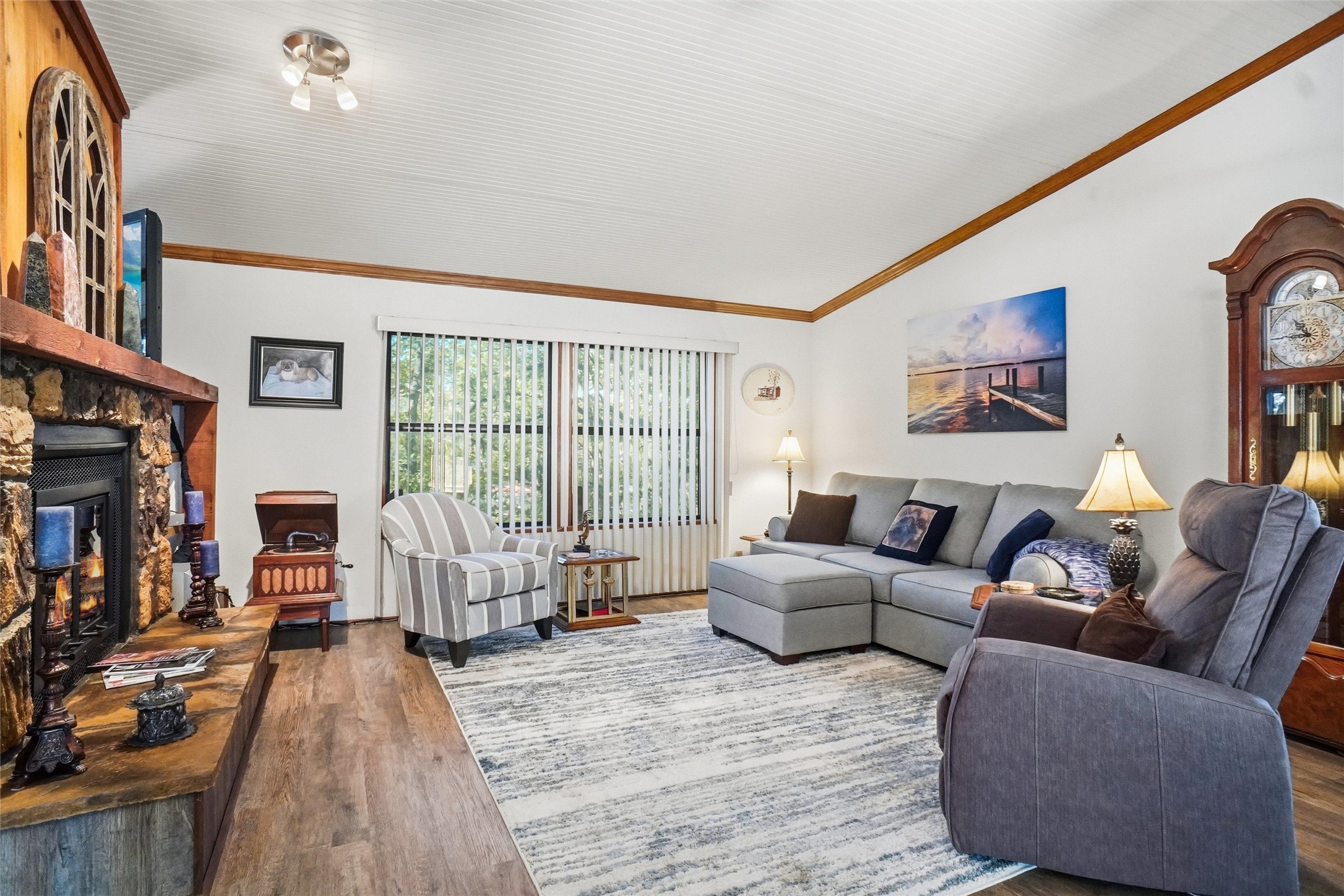 373 County Road 1742