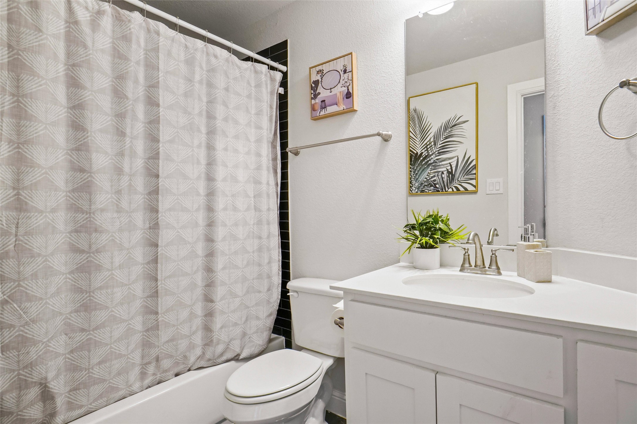 1237 Stagecoach Trail