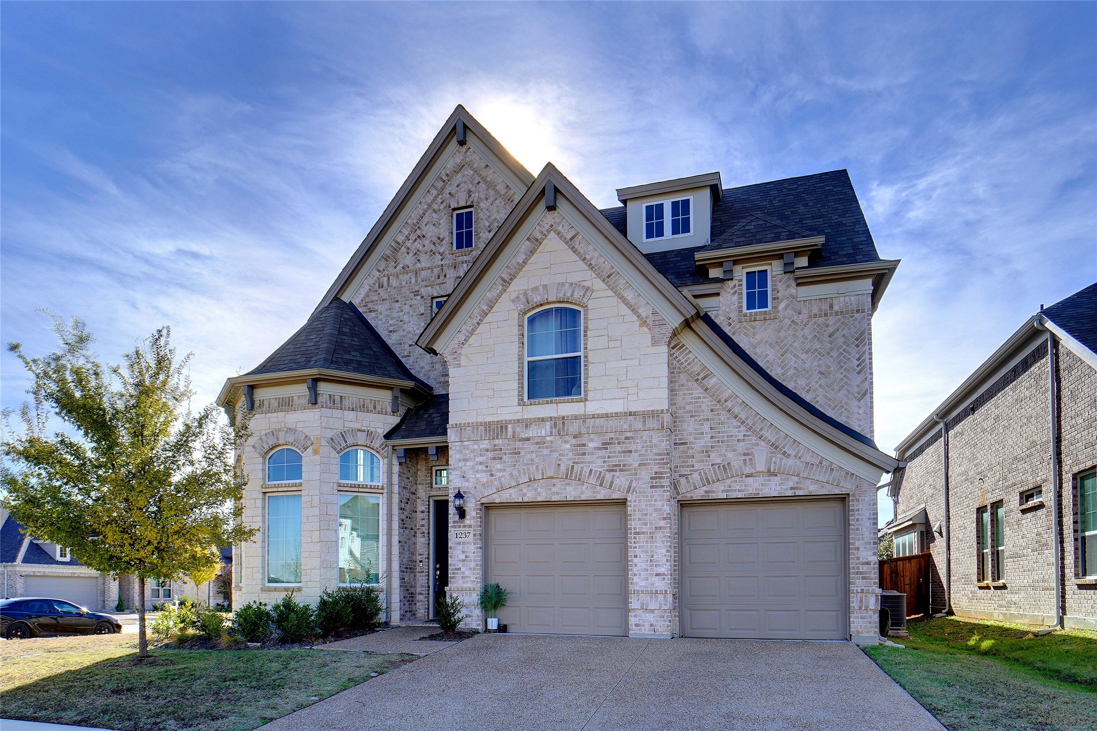 1237 Stagecoach Trail