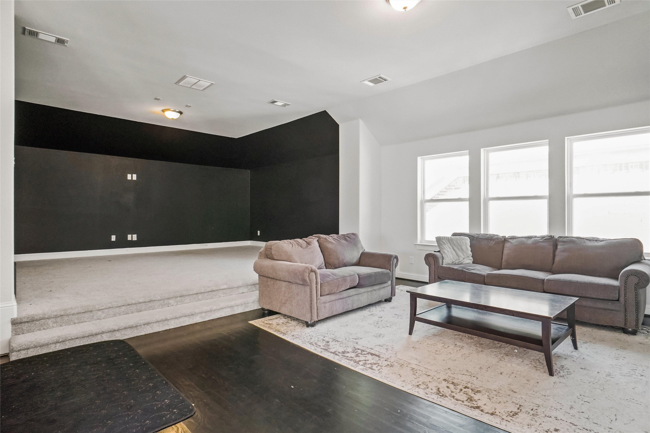 1237 Stagecoach Trail