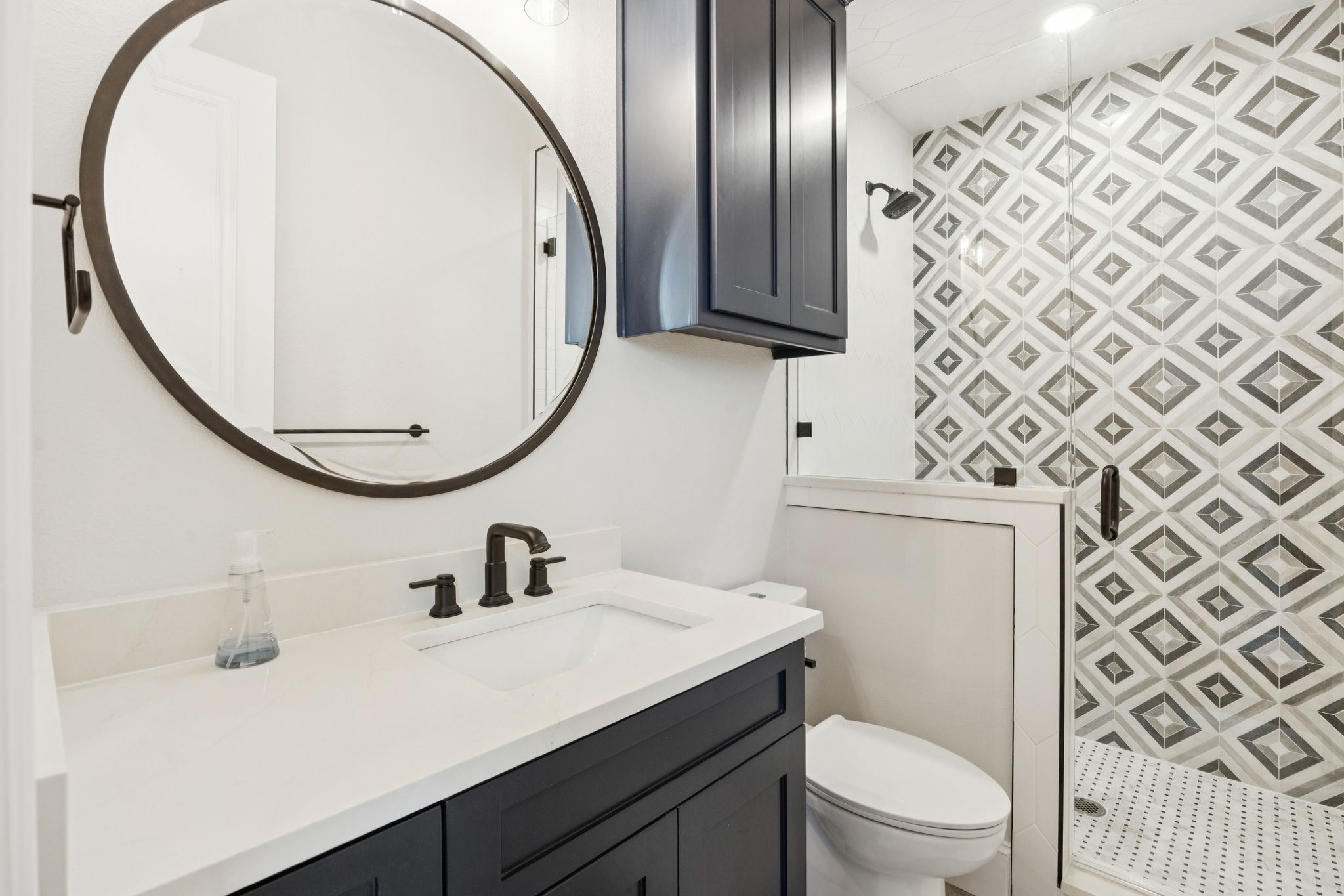 1100 LA PALOMA Court