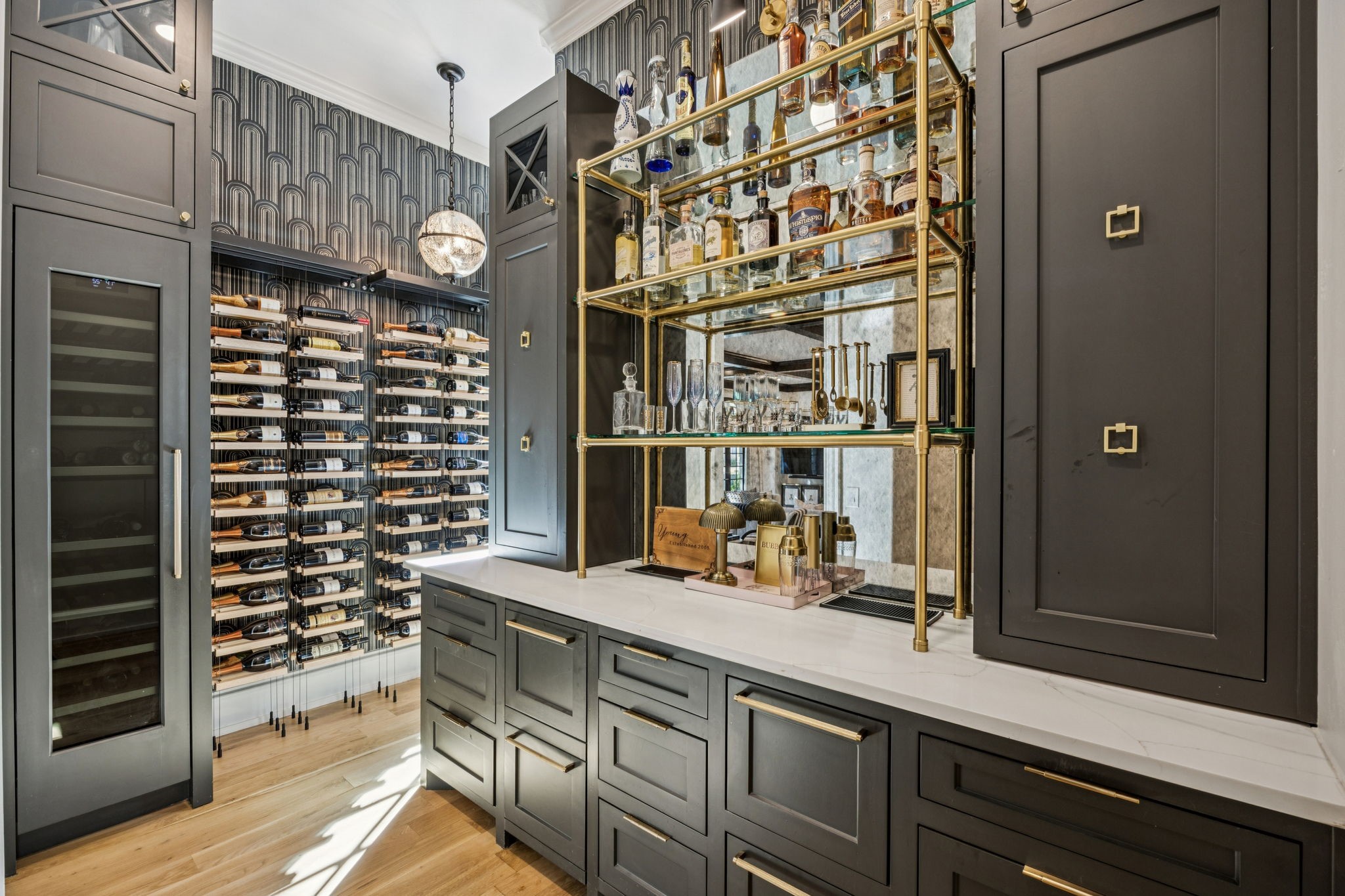 1100 LA PALOMA Court