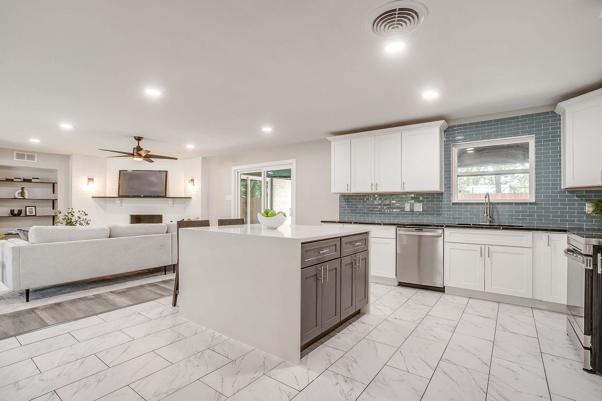 2536 Daisy Lane