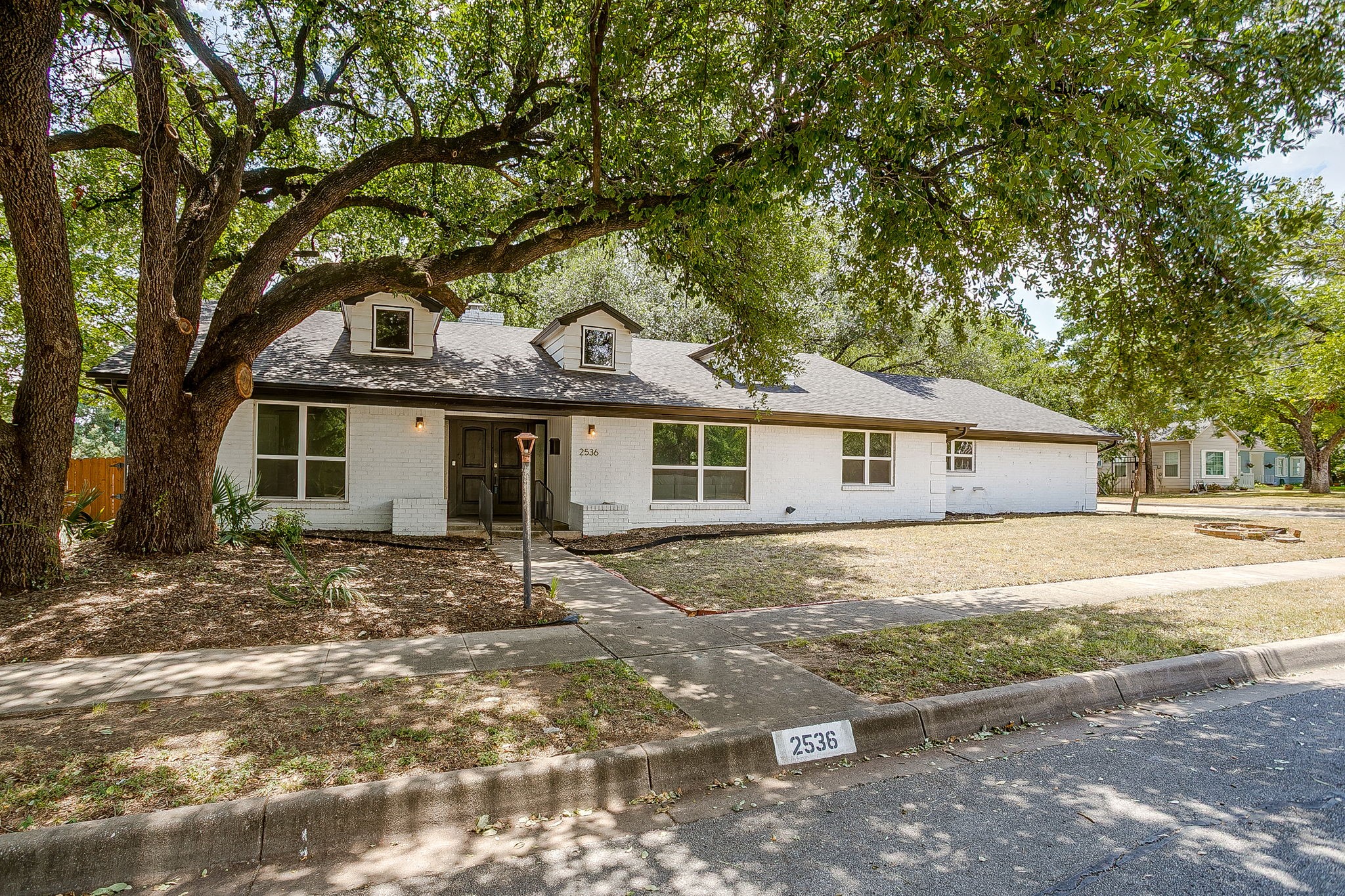 2536 Daisy Lane