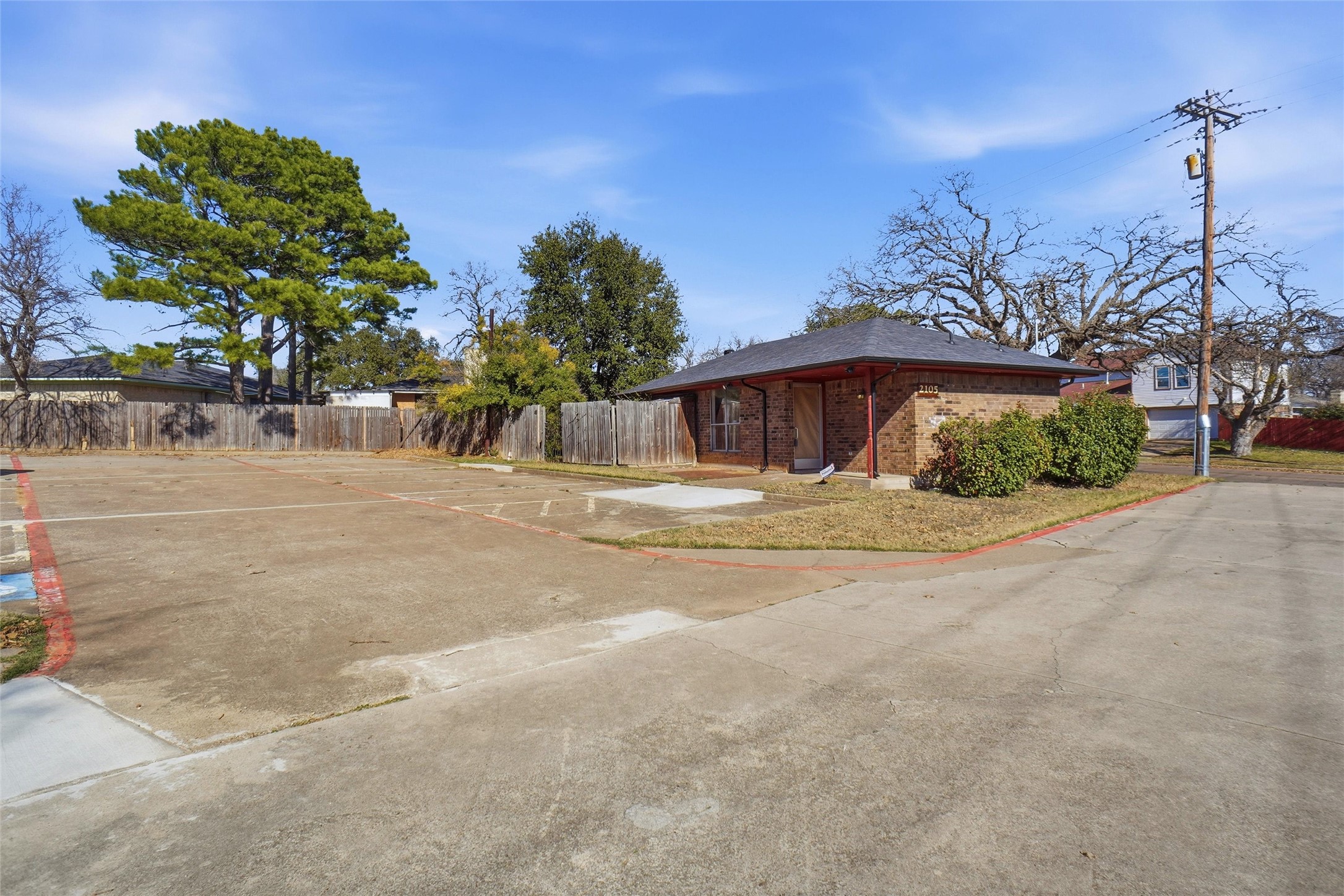 2105 W Shady Grove Road