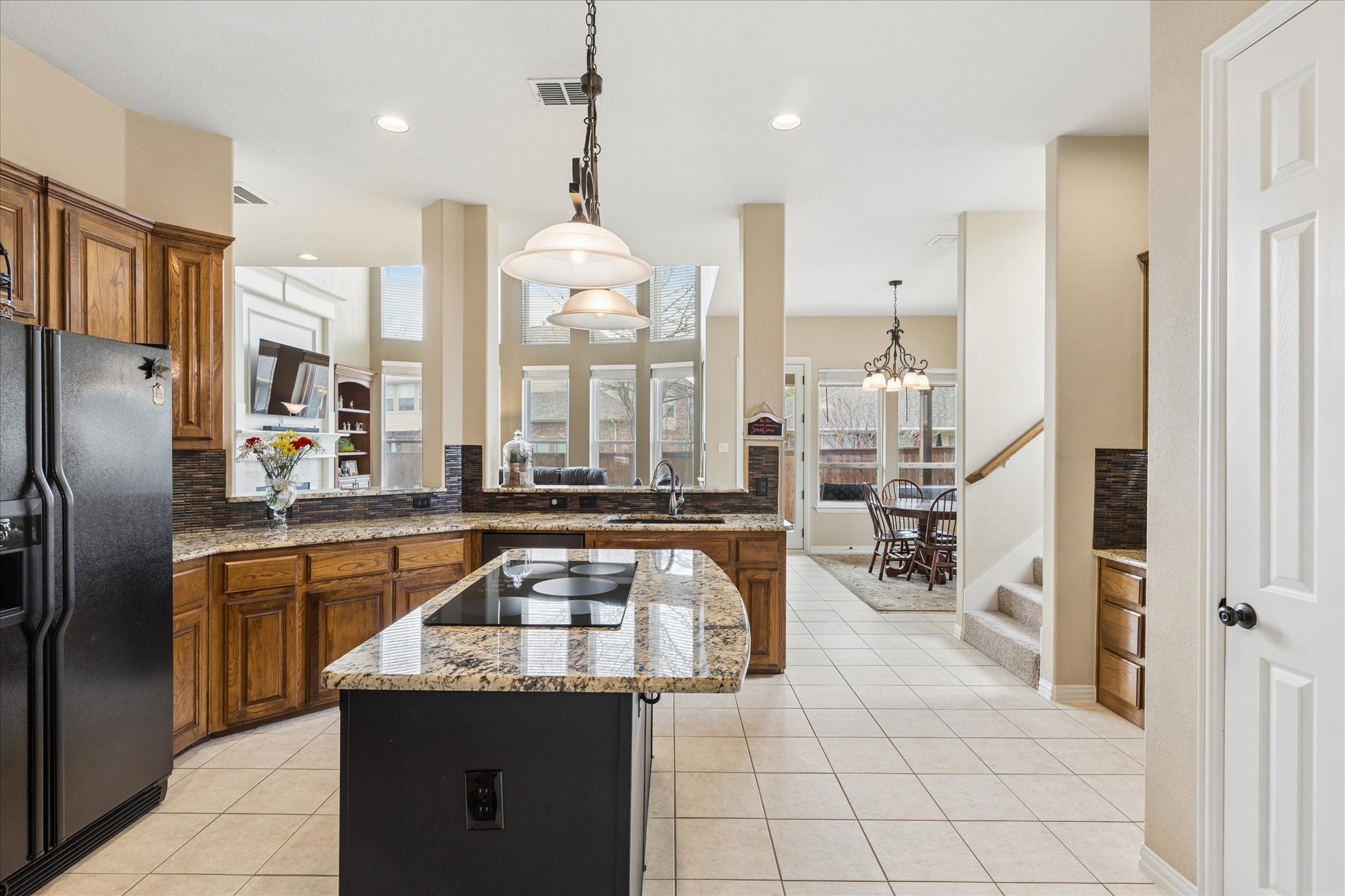 4016 Kimbell Drive